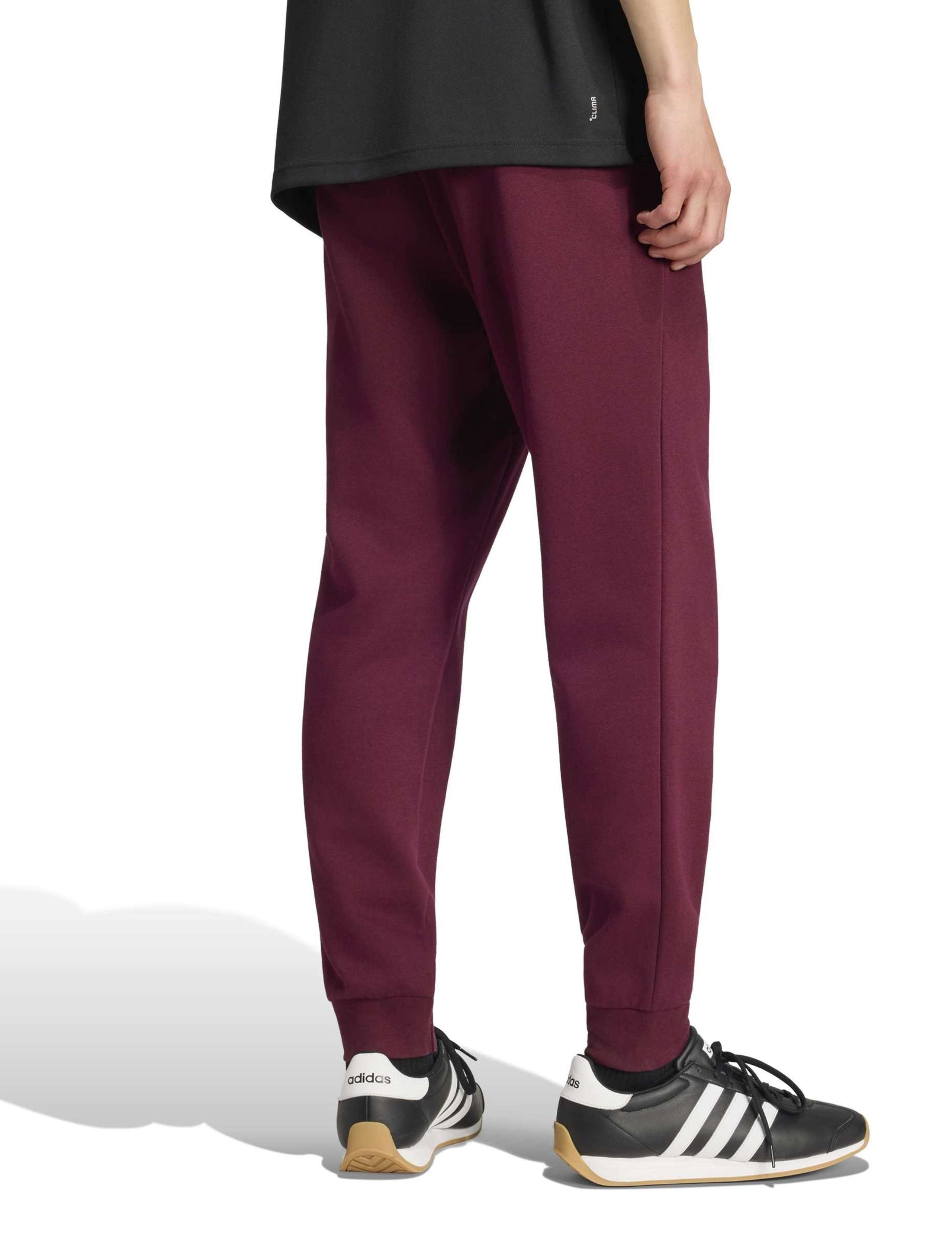 Essentials Feelcozy Fleece Cuffed Joggers 4 of 6