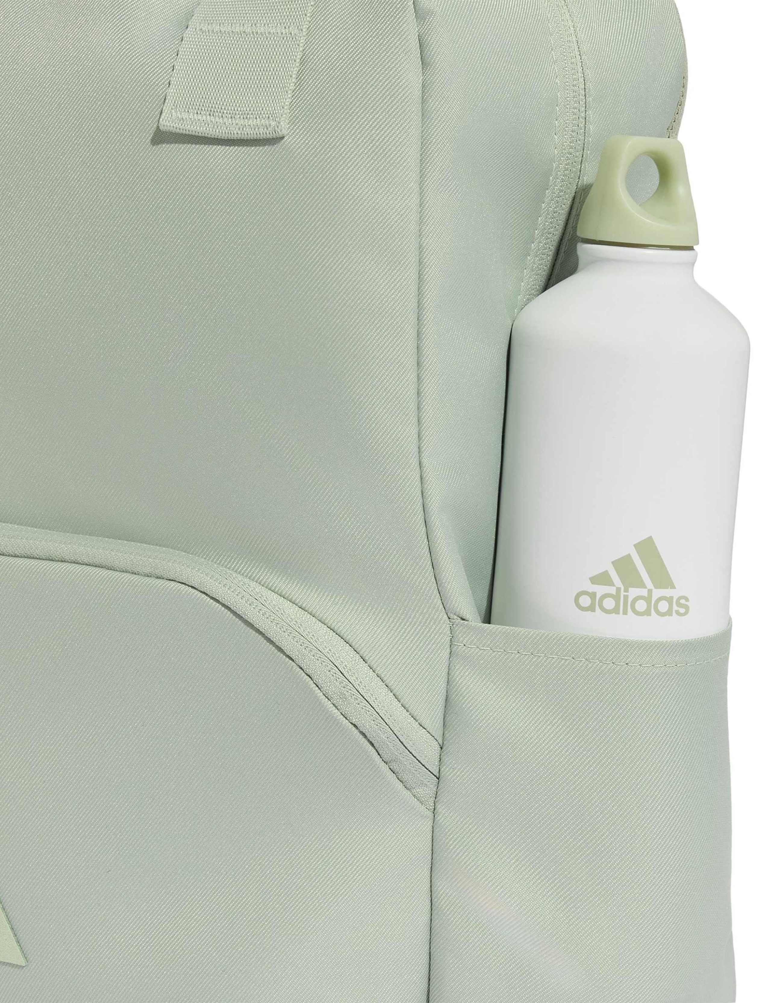 Classic Prime Everyday Backpack 4 of 6
