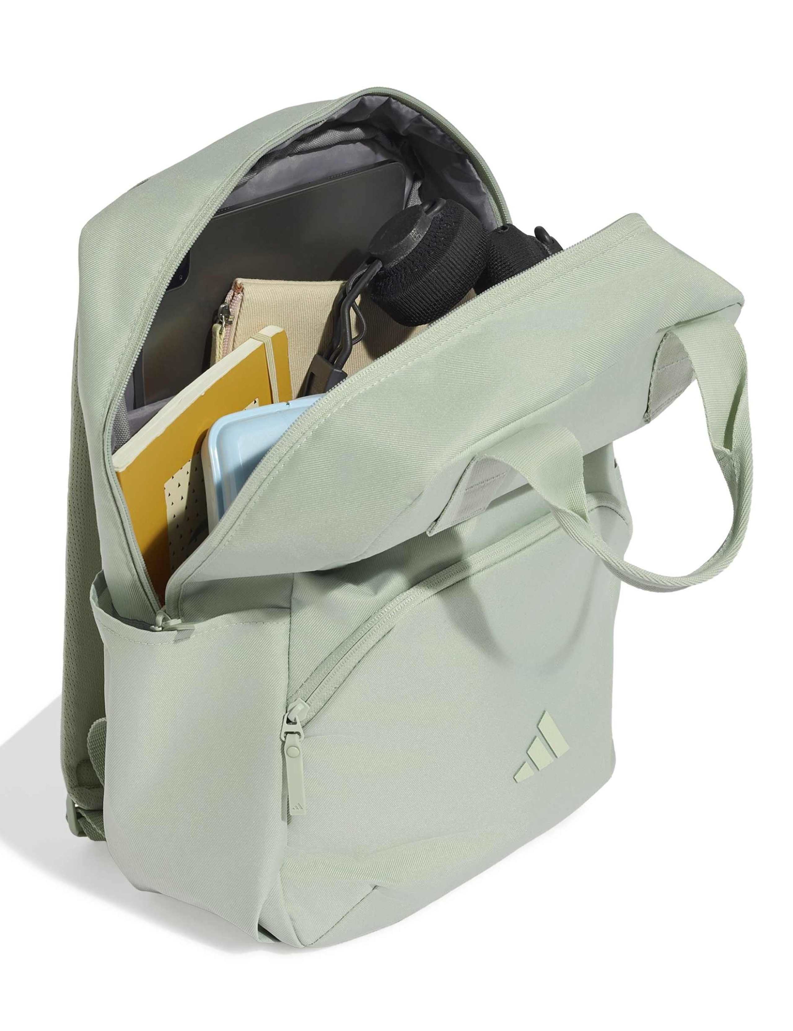 Classic Prime Everyday Backpack 5 of 6