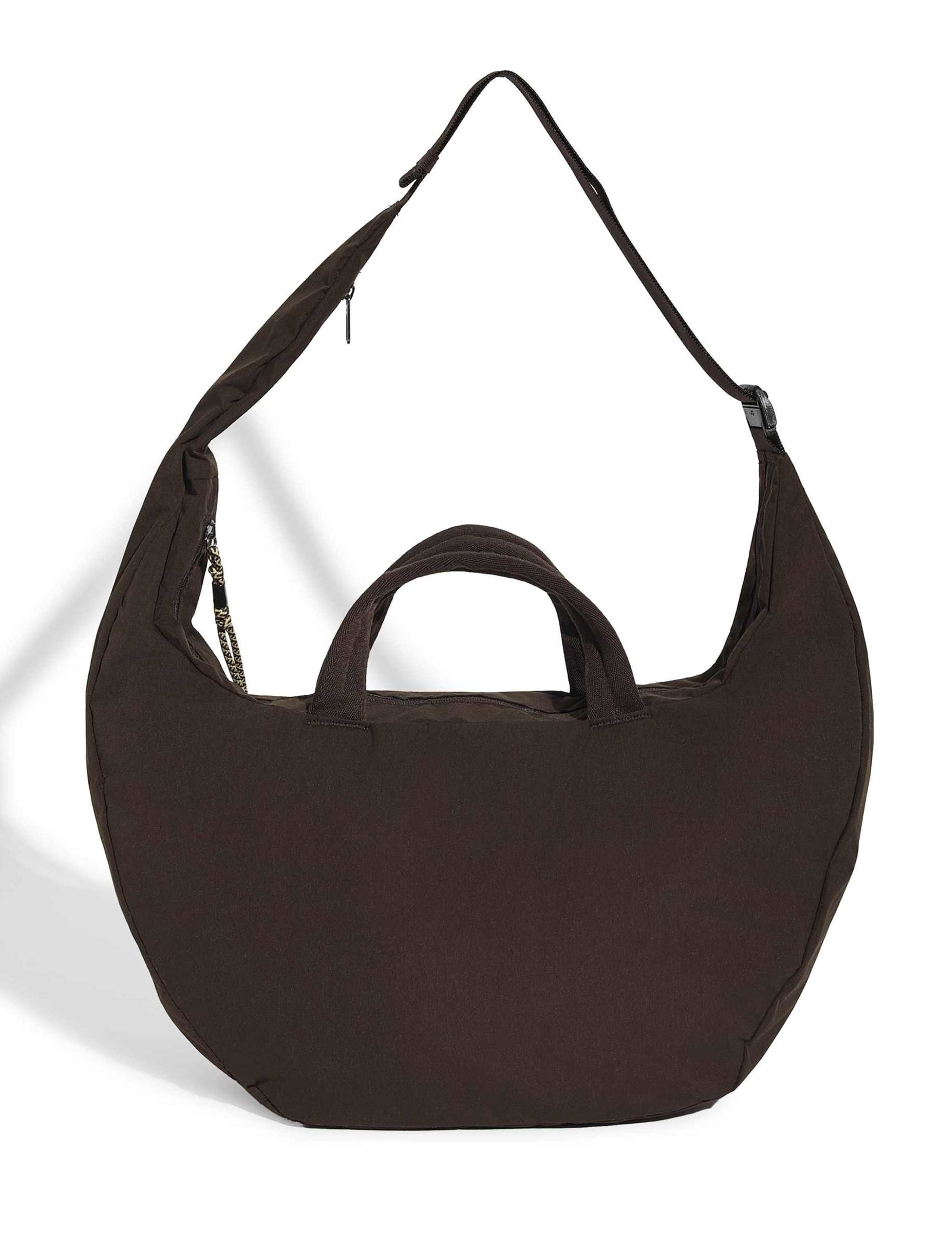 Motion Croissant Cross Body Bag 2 of 8