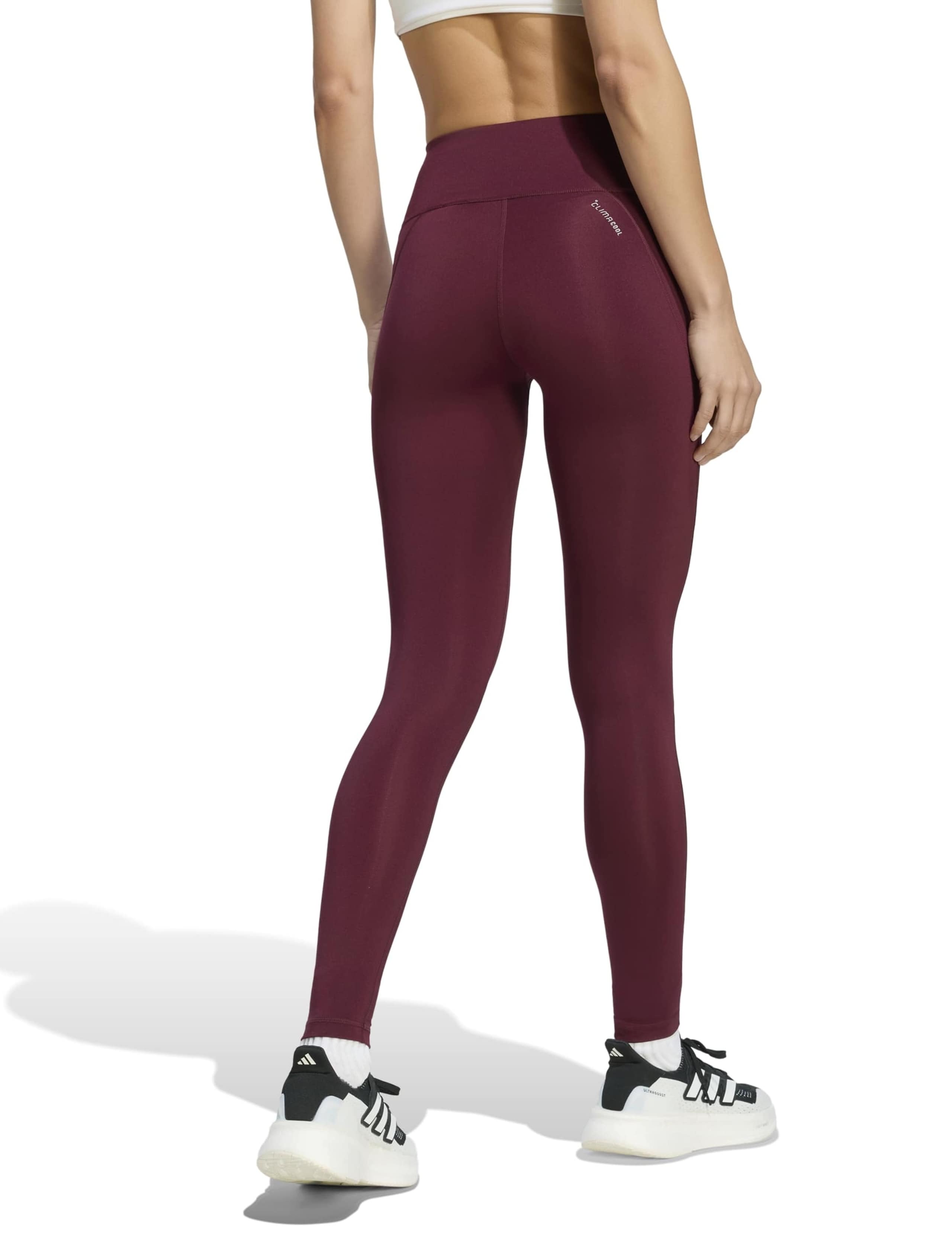 Run Essentials High Waisted Leggings 3 of 6