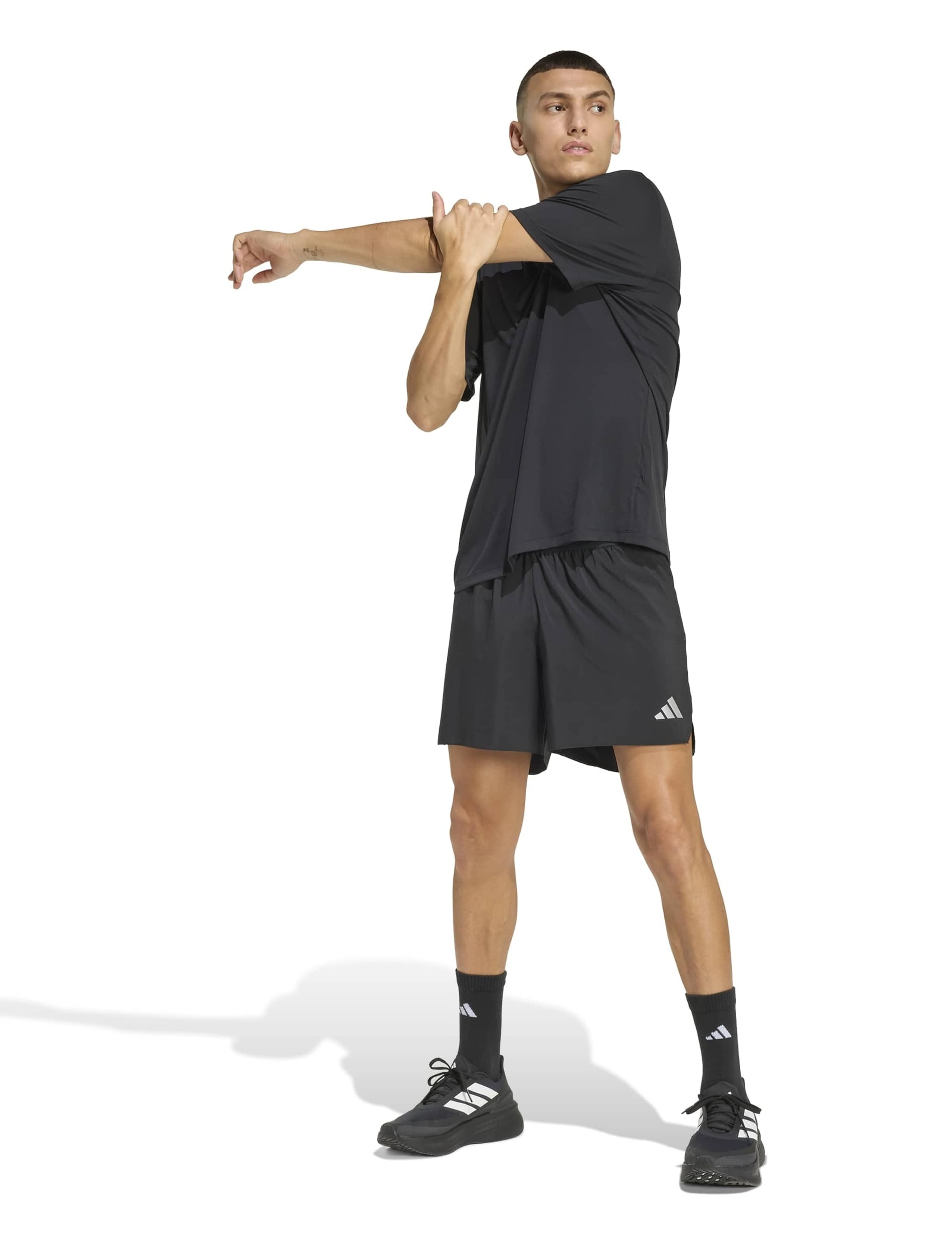 adi365 Running Essentials Crew Neck T-Shirt 4 of 7