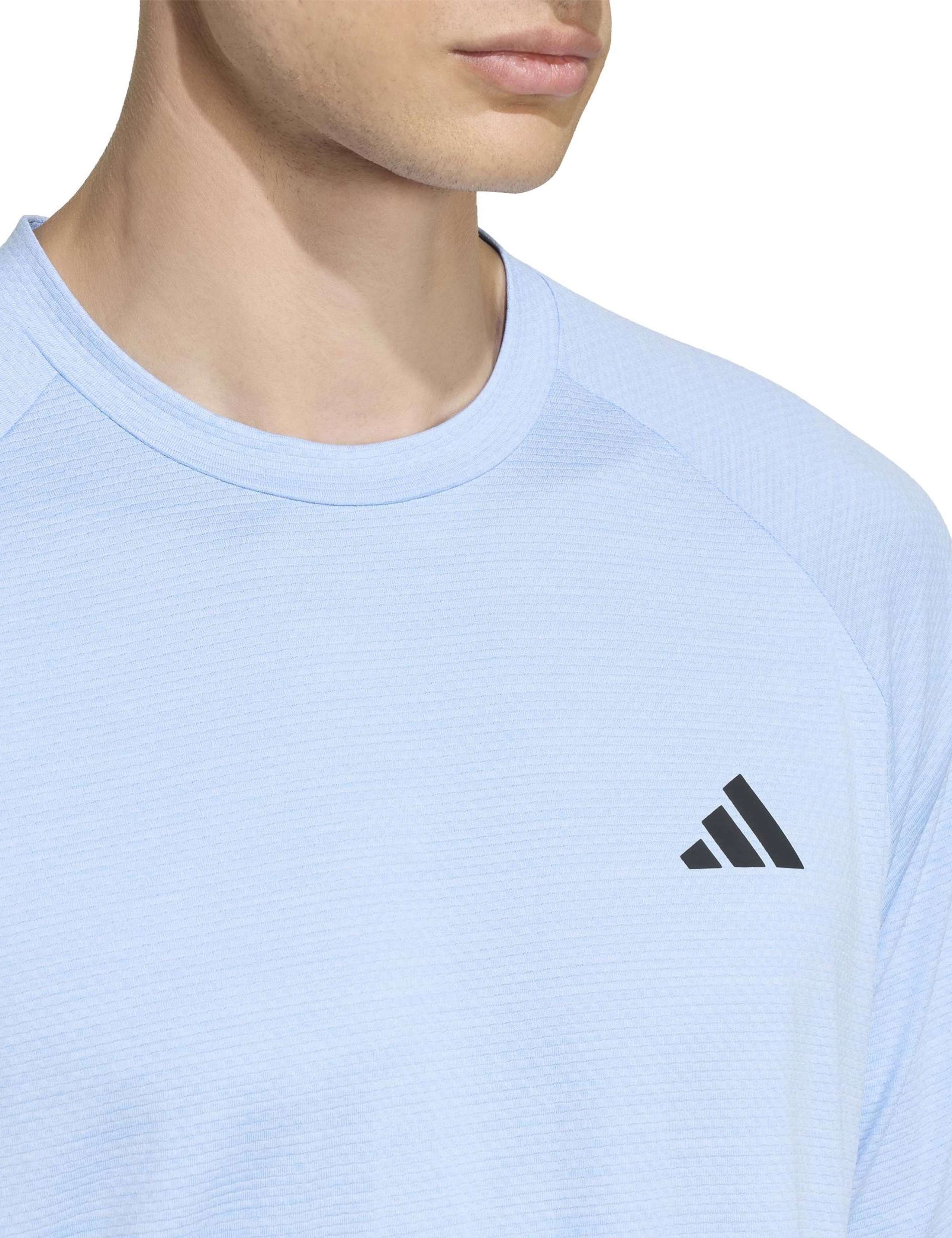 Tech Essentials Workout Crew Neck T-Shirt 5 of 6