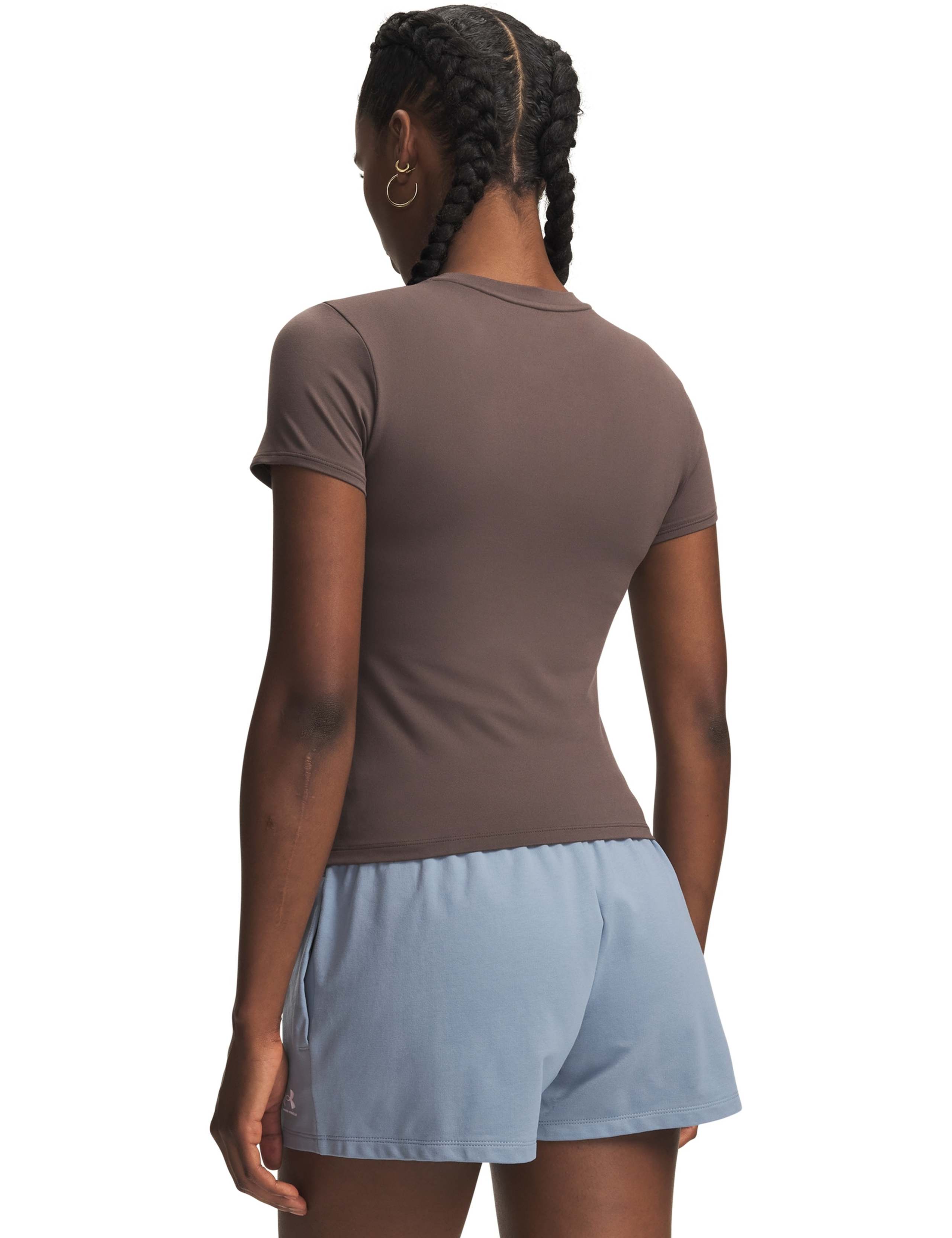 Motion Fitted Short Sleeve T-Shirt 2 of 3