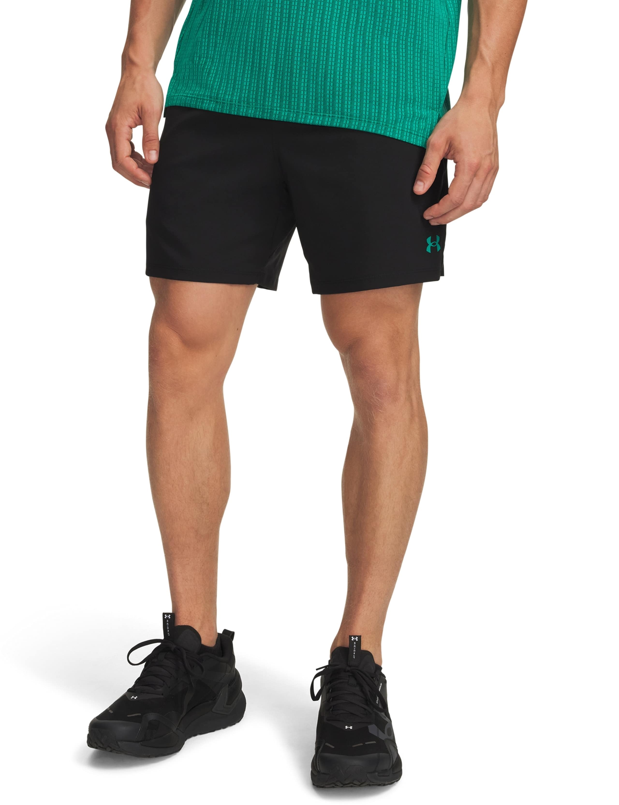 Vanish Woven Shorts 1 of 4