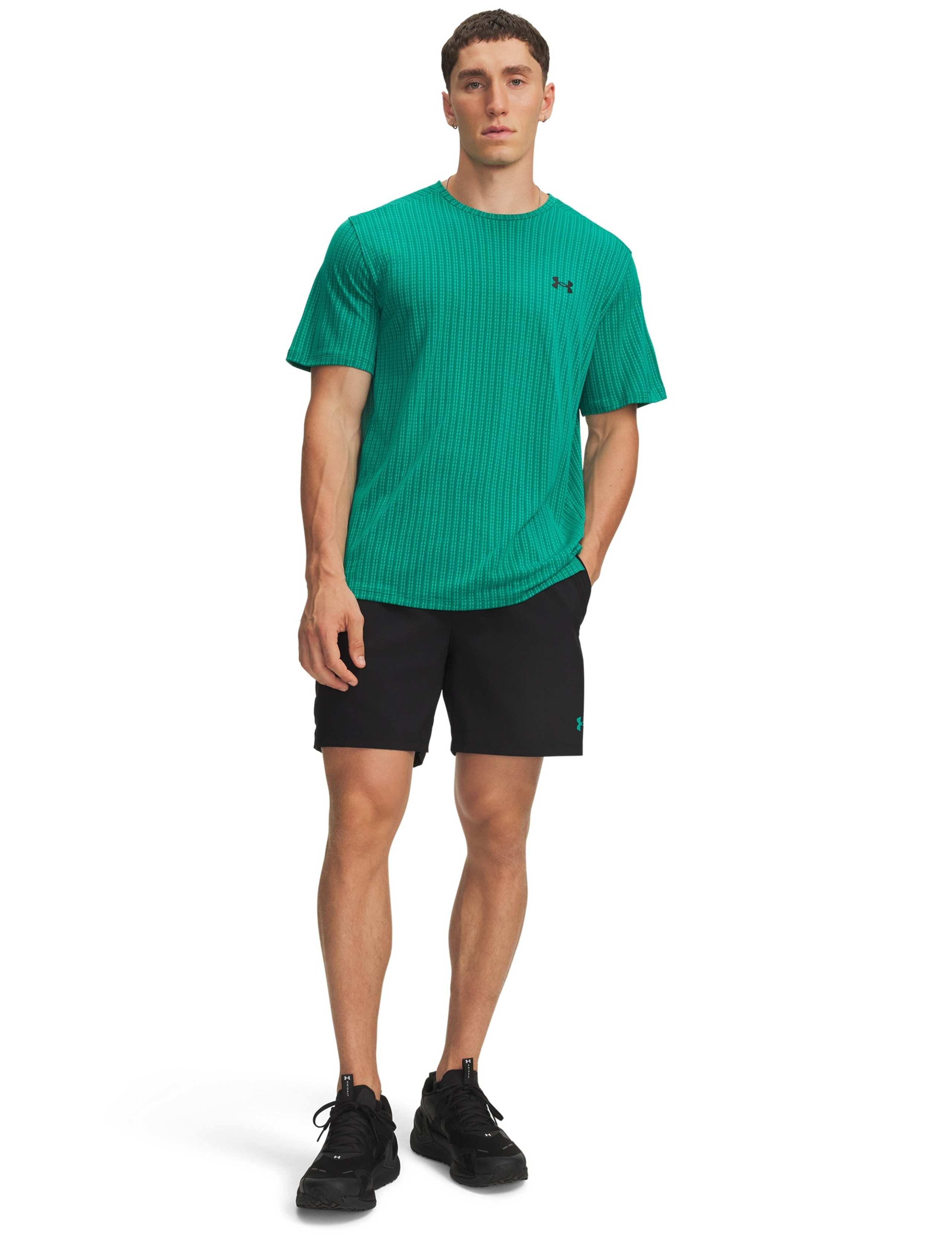 Vanish Woven Shorts 2 of 4