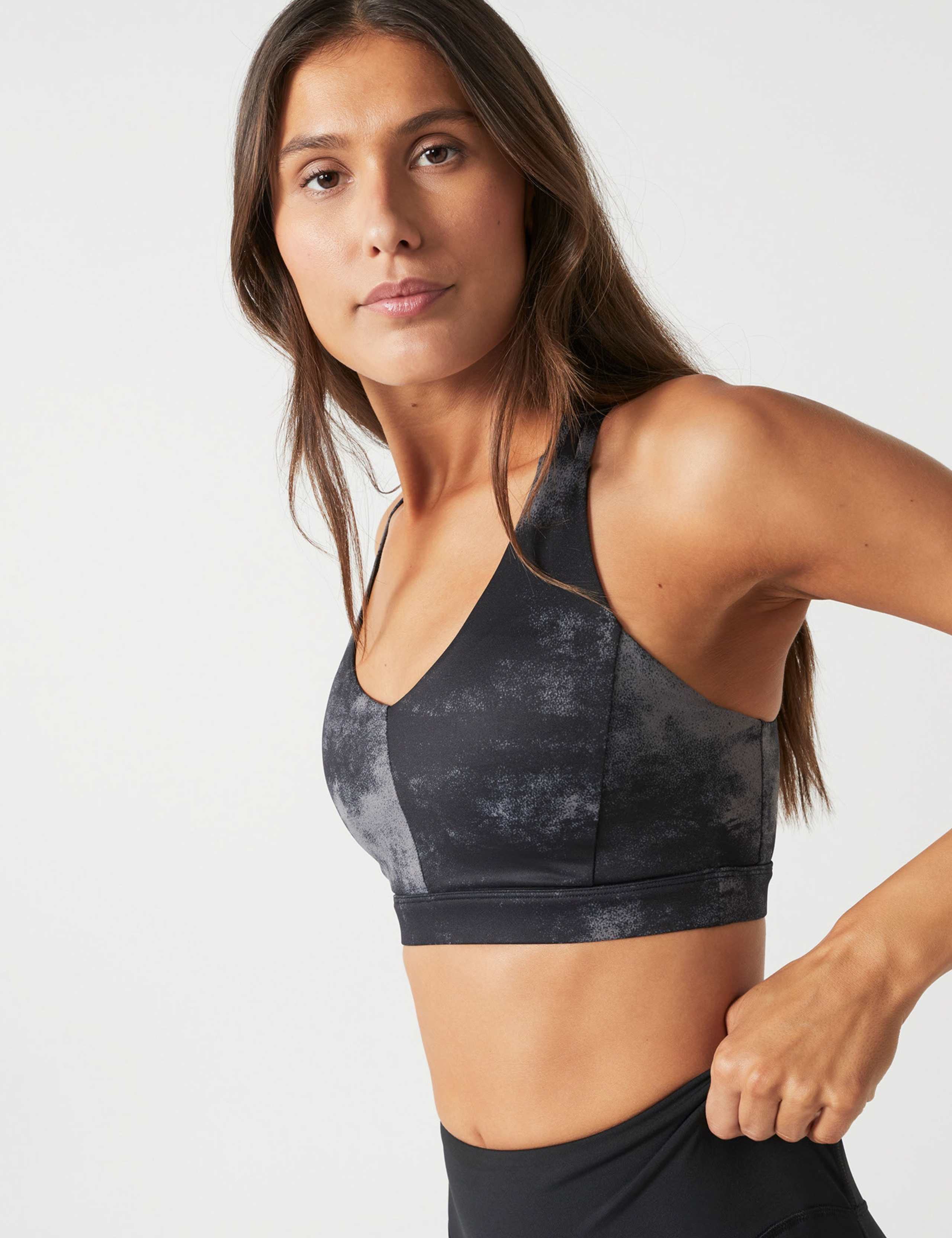 Zenica Airwash Crisscross Sports Bra 4 of 5