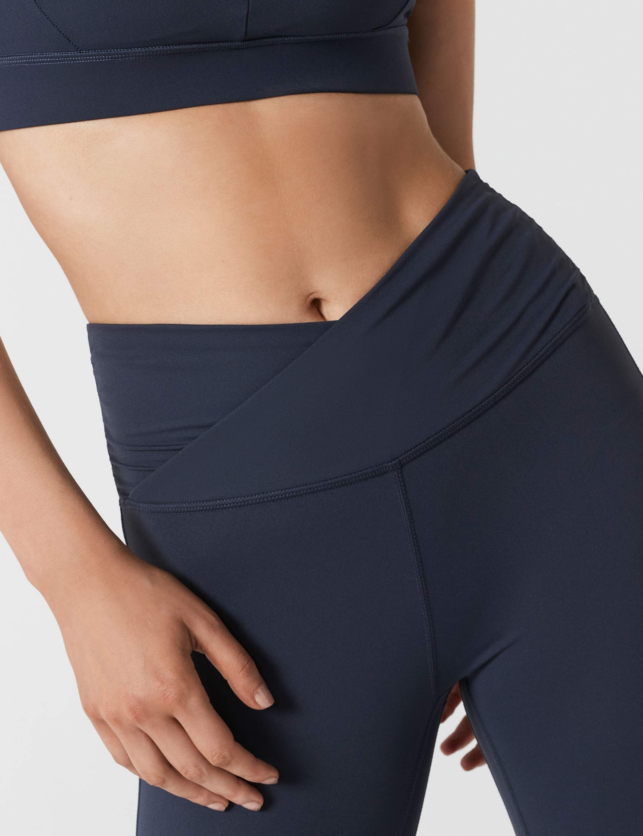 Harlow High Waisted Bootcut Leggings 9 of 11