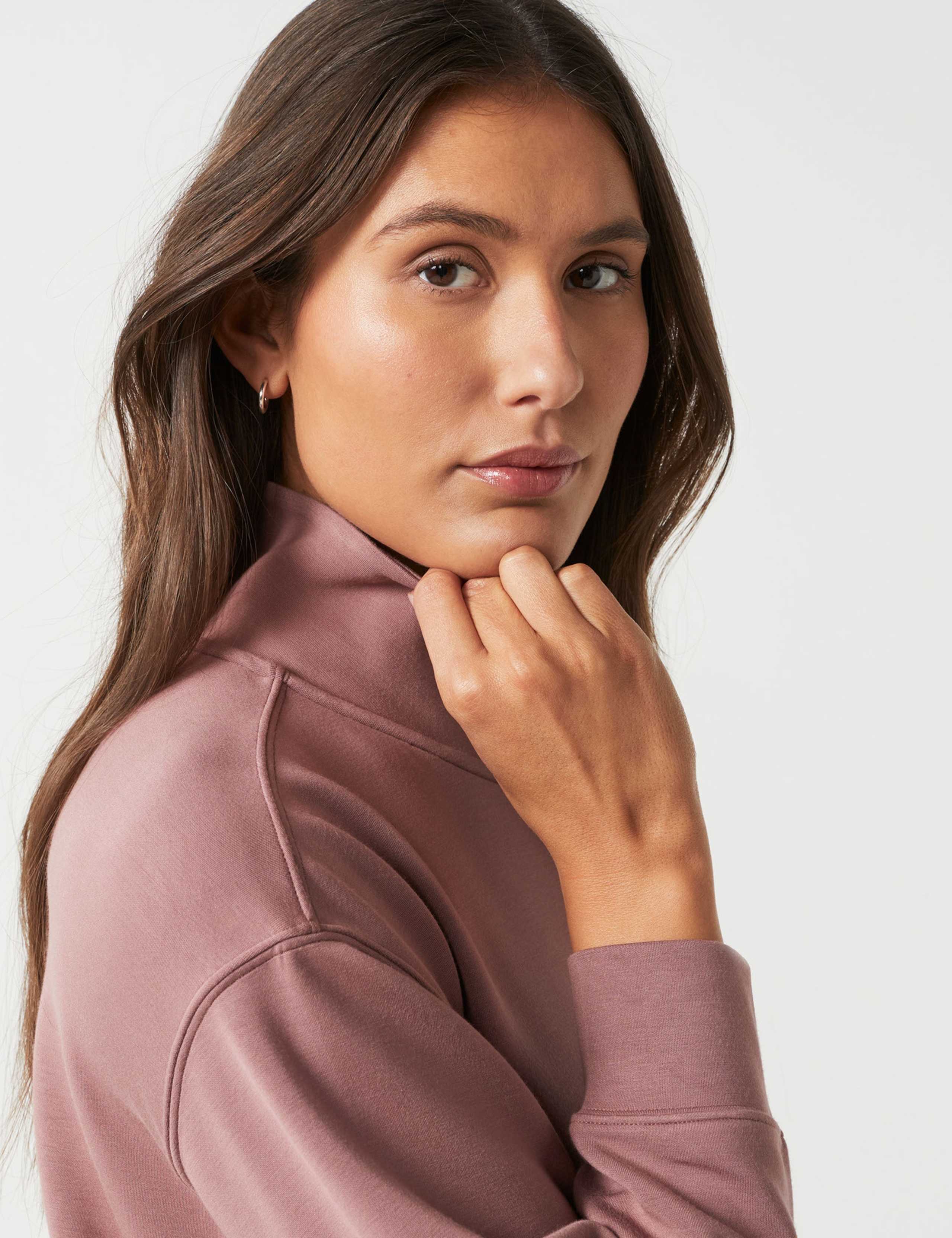 High Neck Sweatshirt 5 of 5