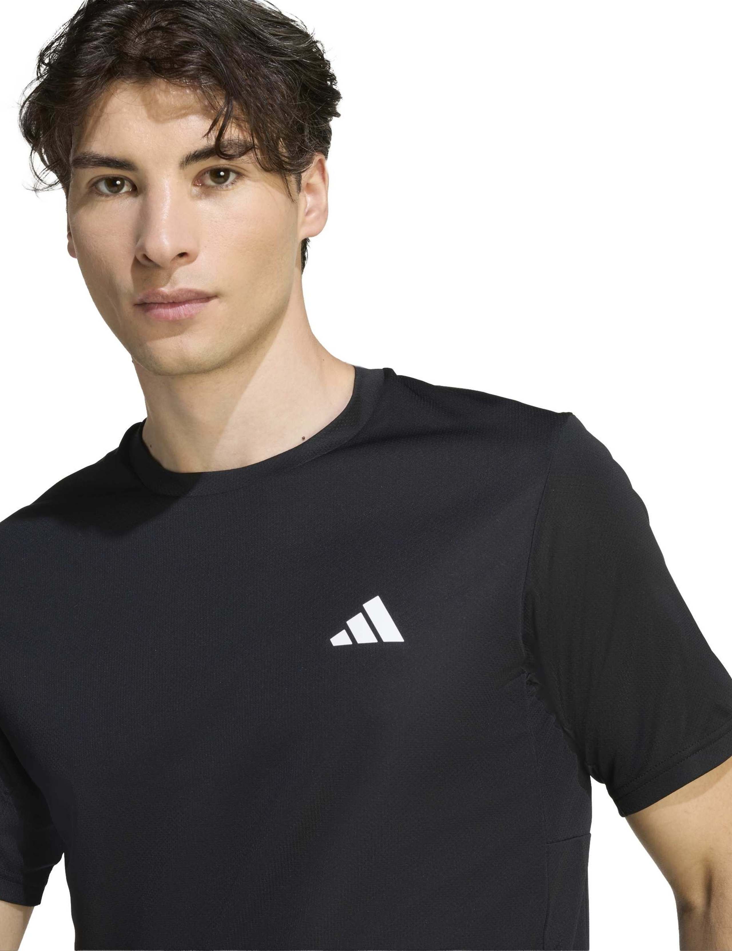 Workout Essentials Base T-Shirt 5 of 6