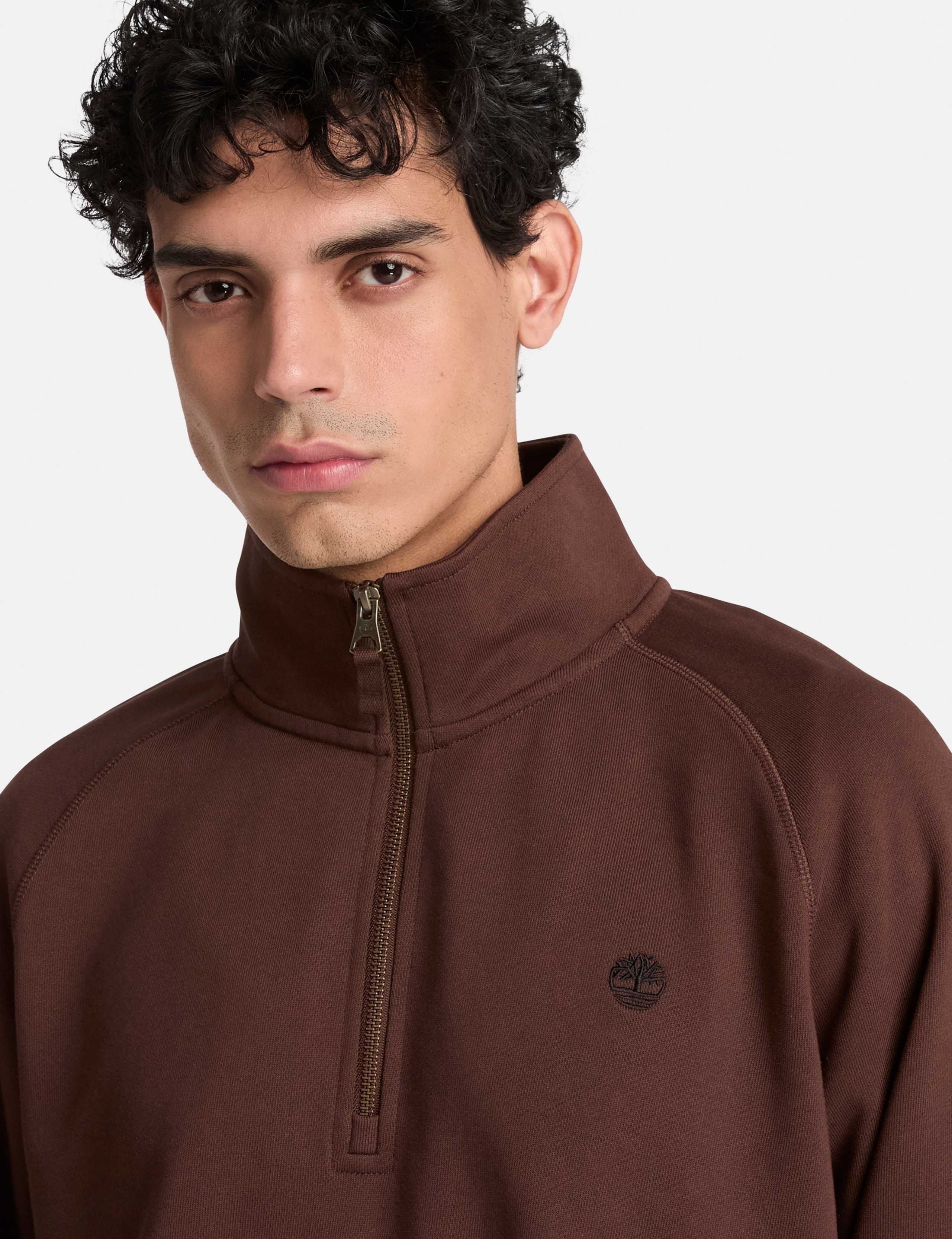 Exeter River Quarter Zip Sweatshirt 5 of 5