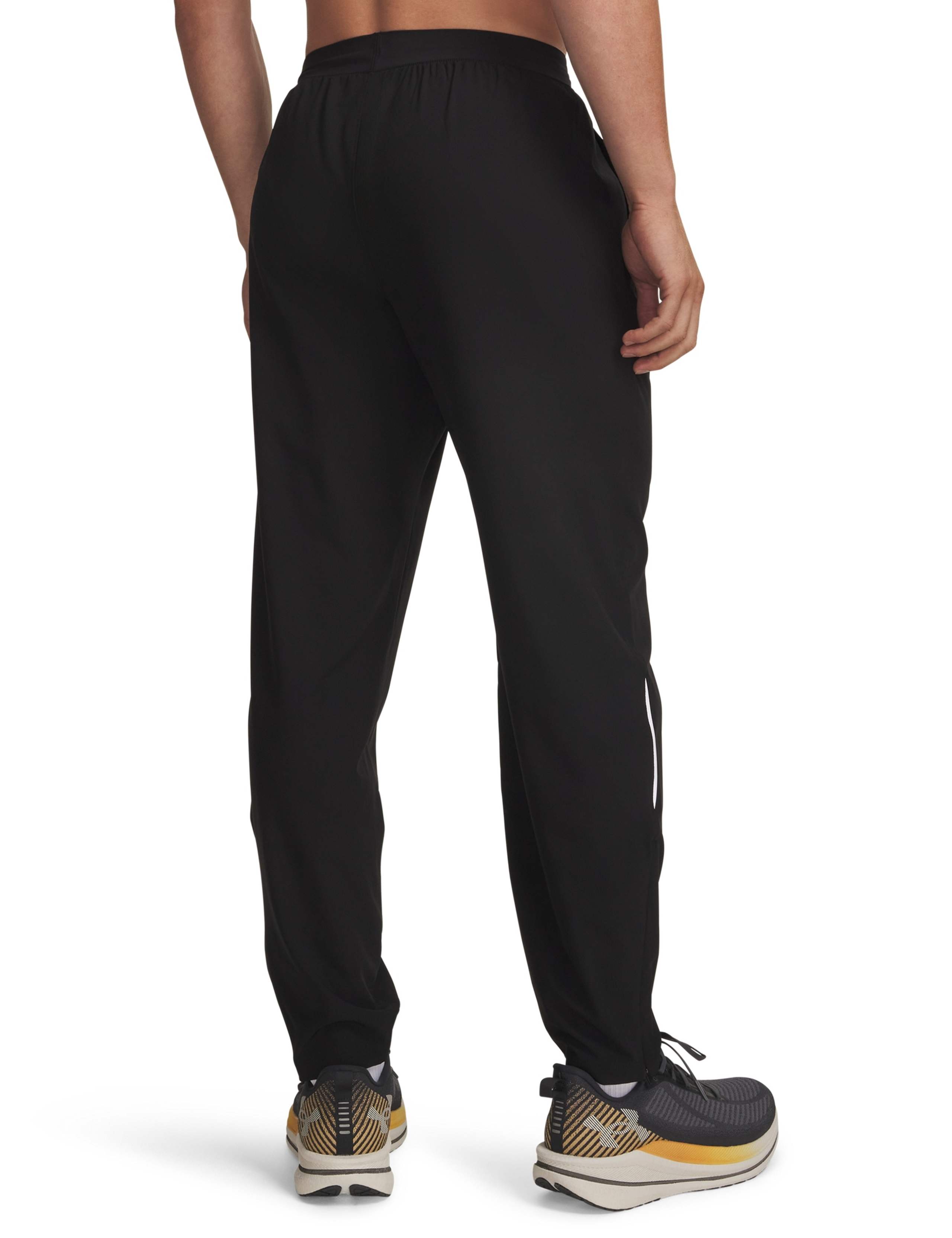 Velociti Lightweight Joggers 2 of 4