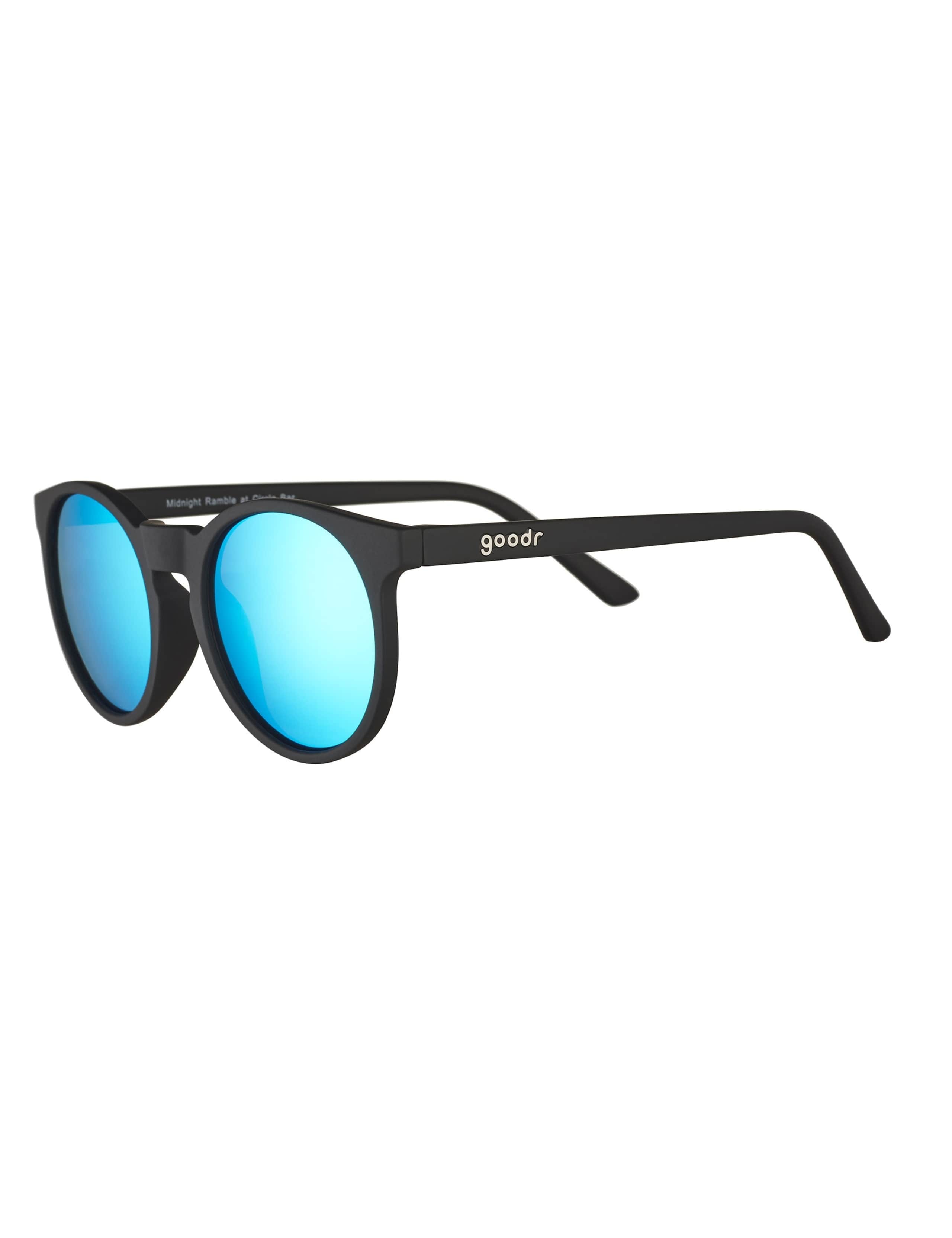 Round Polarised Sunglasses 2 of 4