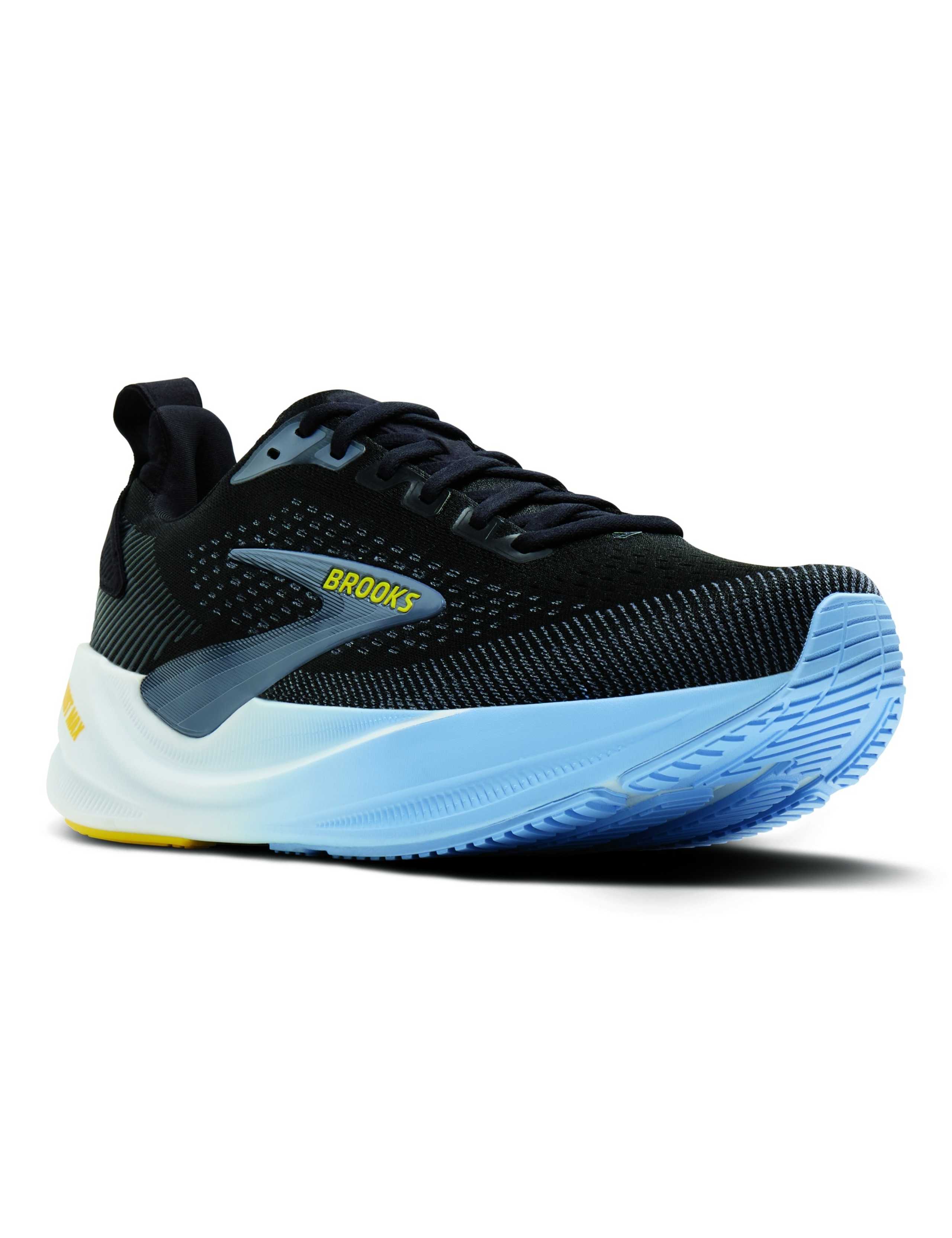 Ghost Max 4 Trainers 3 of 6