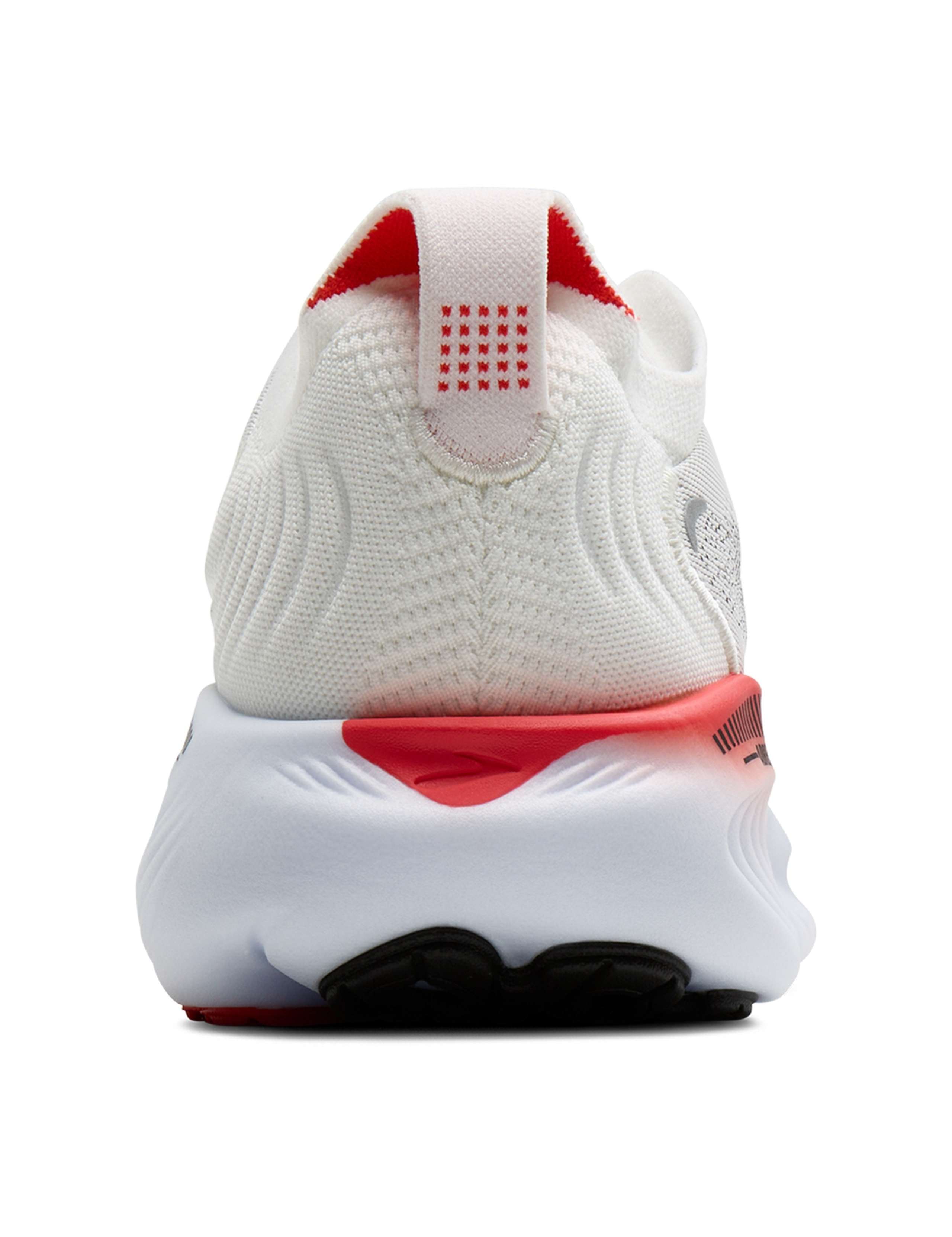 Adrenaline GTS 25 Running Trainers 6 of 6