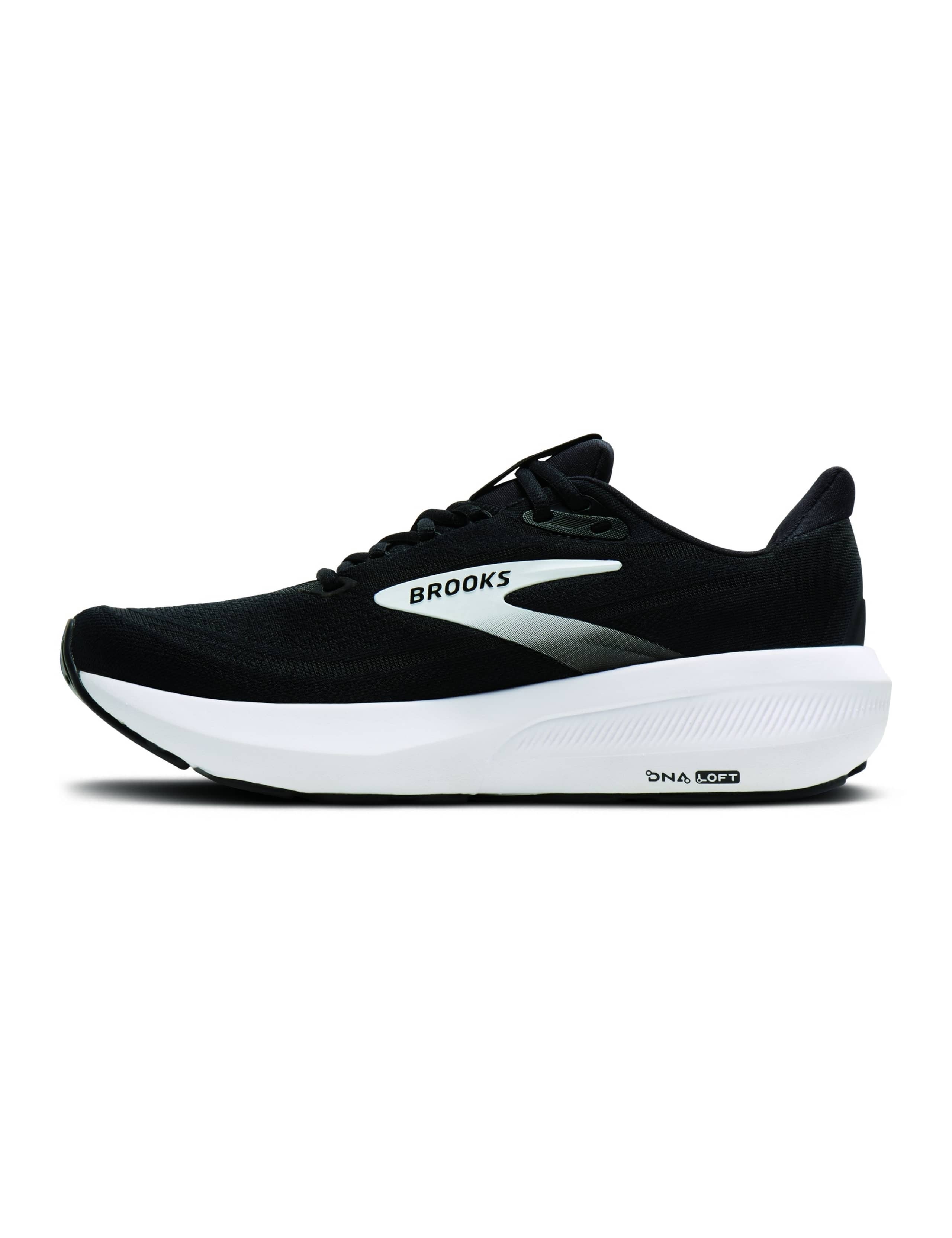 Revel 9 Running Trainers 4 of 6