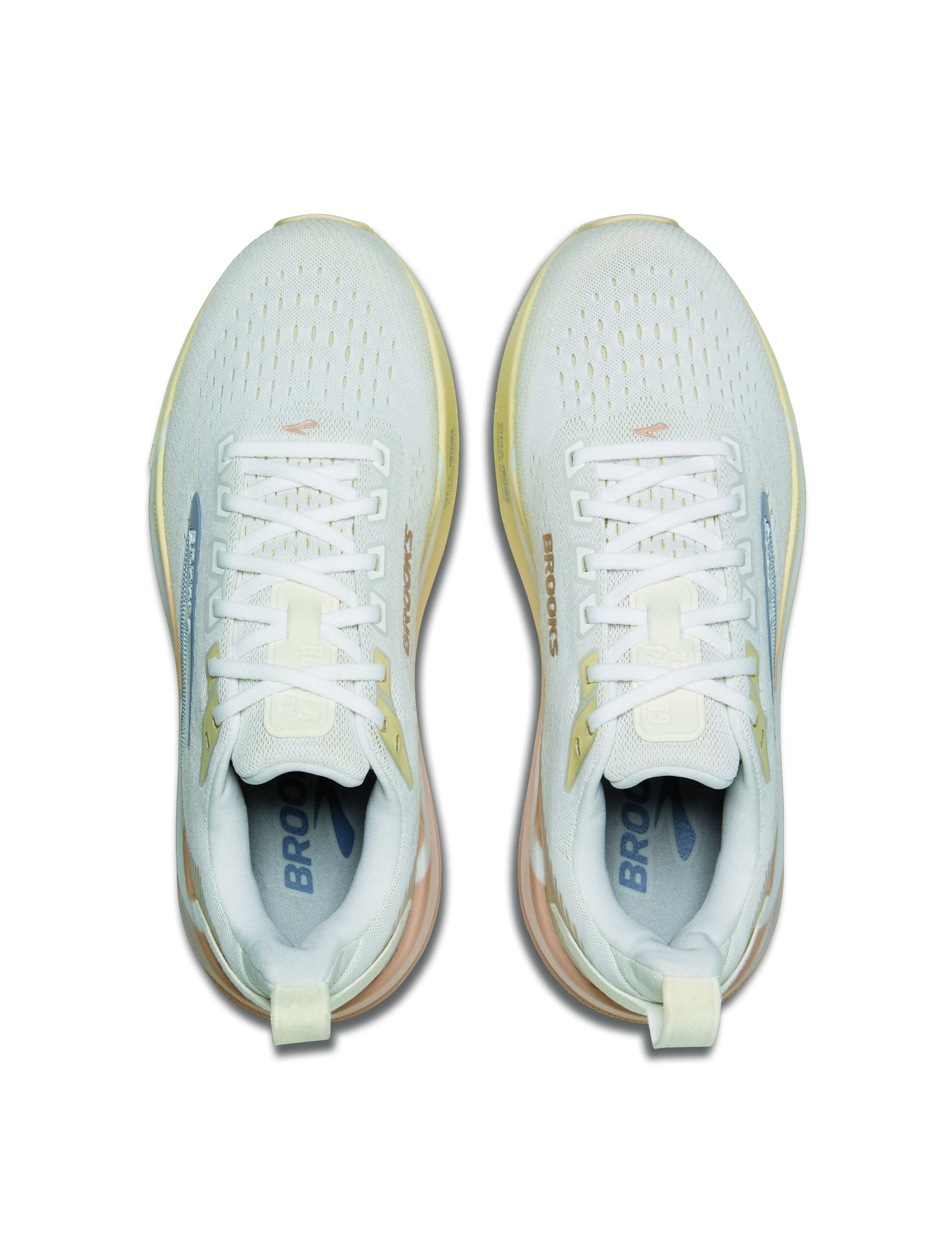 Ghost Max 4 Trainers 2 of 6