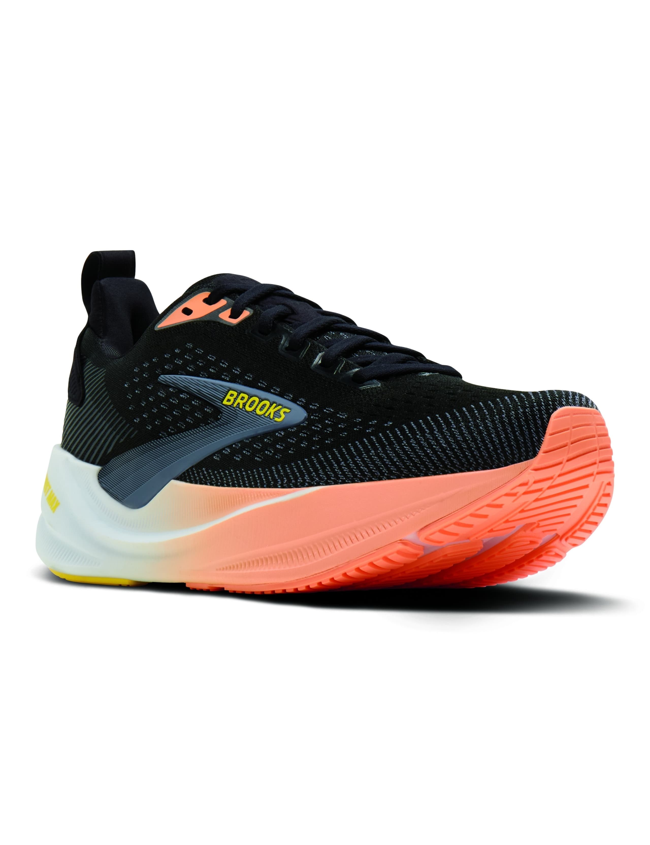 Ghost Max 4 Trainers 3 of 6