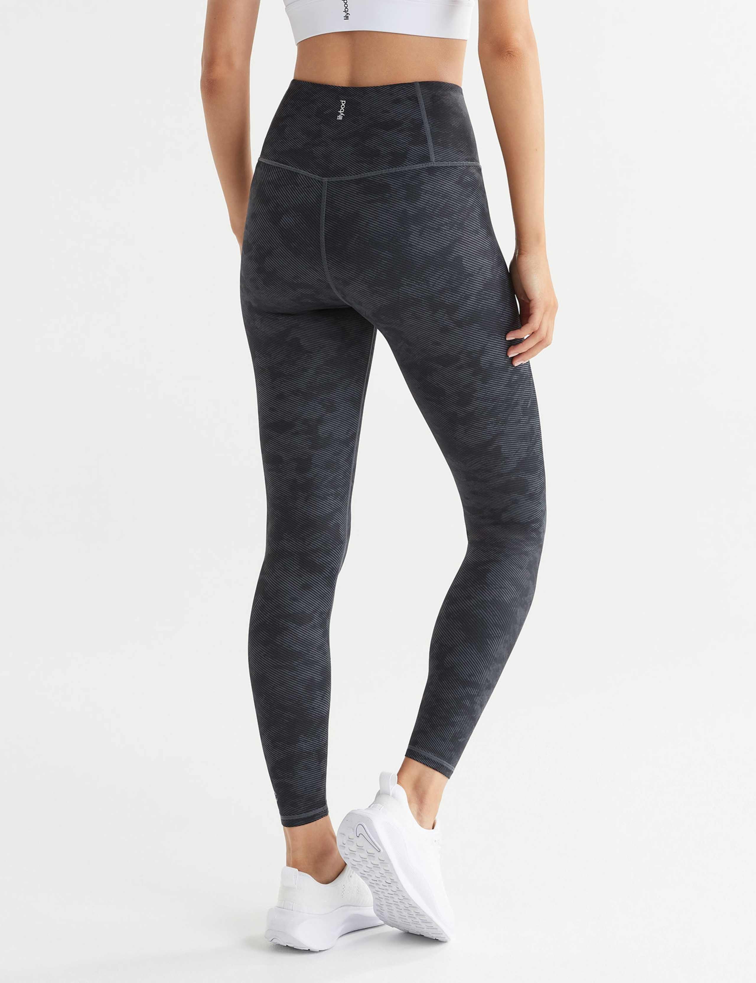 Astrid High Waisted Stucco Print Leggings 5 of 8