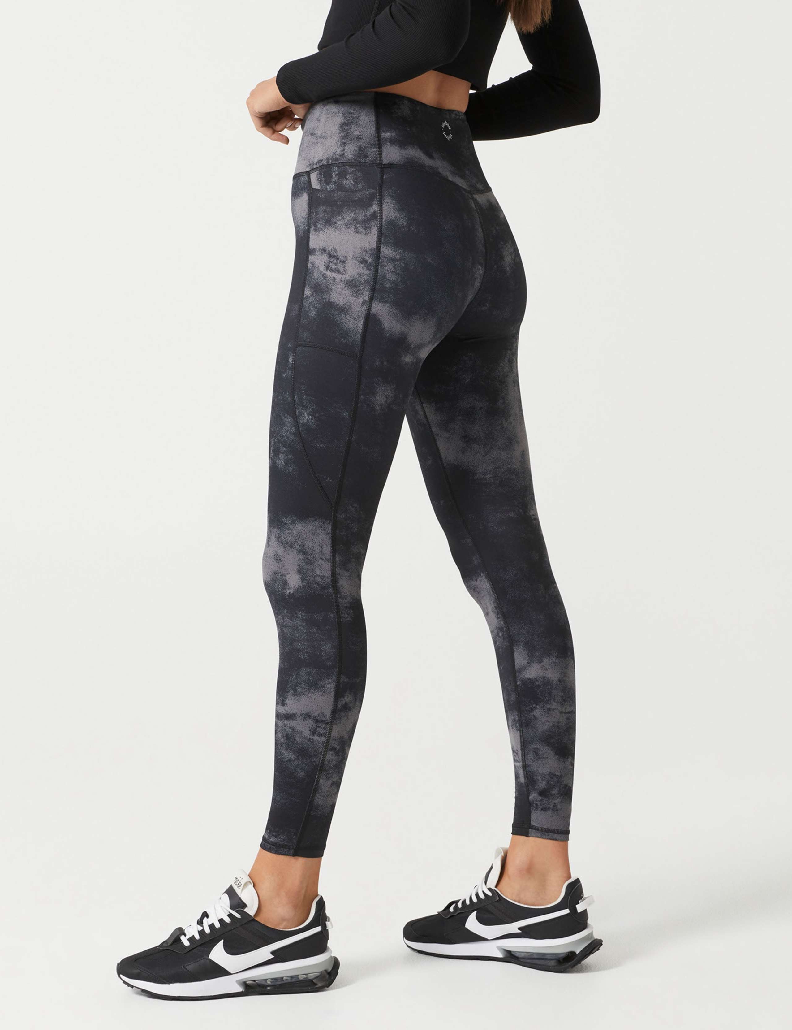 Becca High Waisted Pockets Leggings 3 of 5