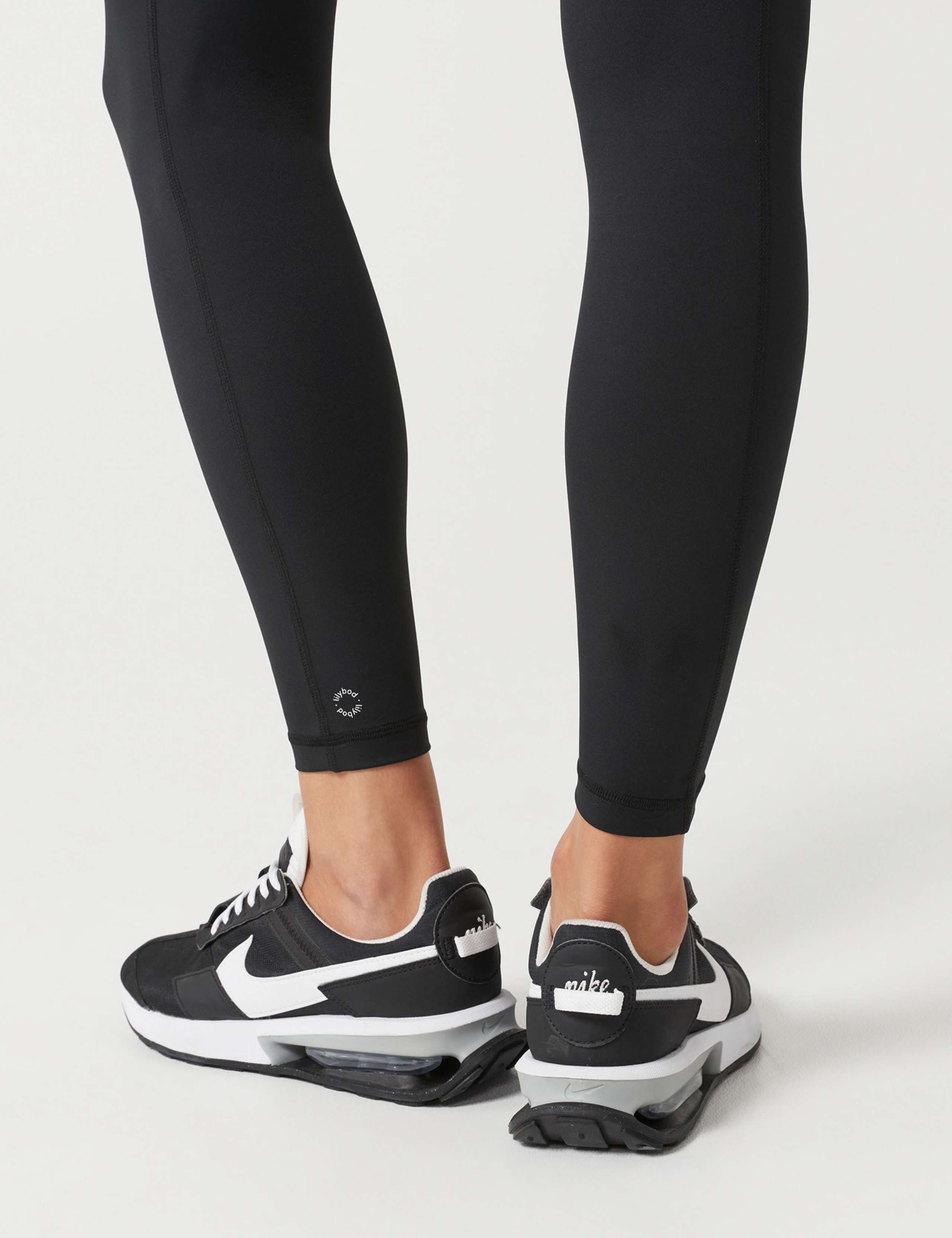 Zoe Full Length Fitted Leggings 5 of 6