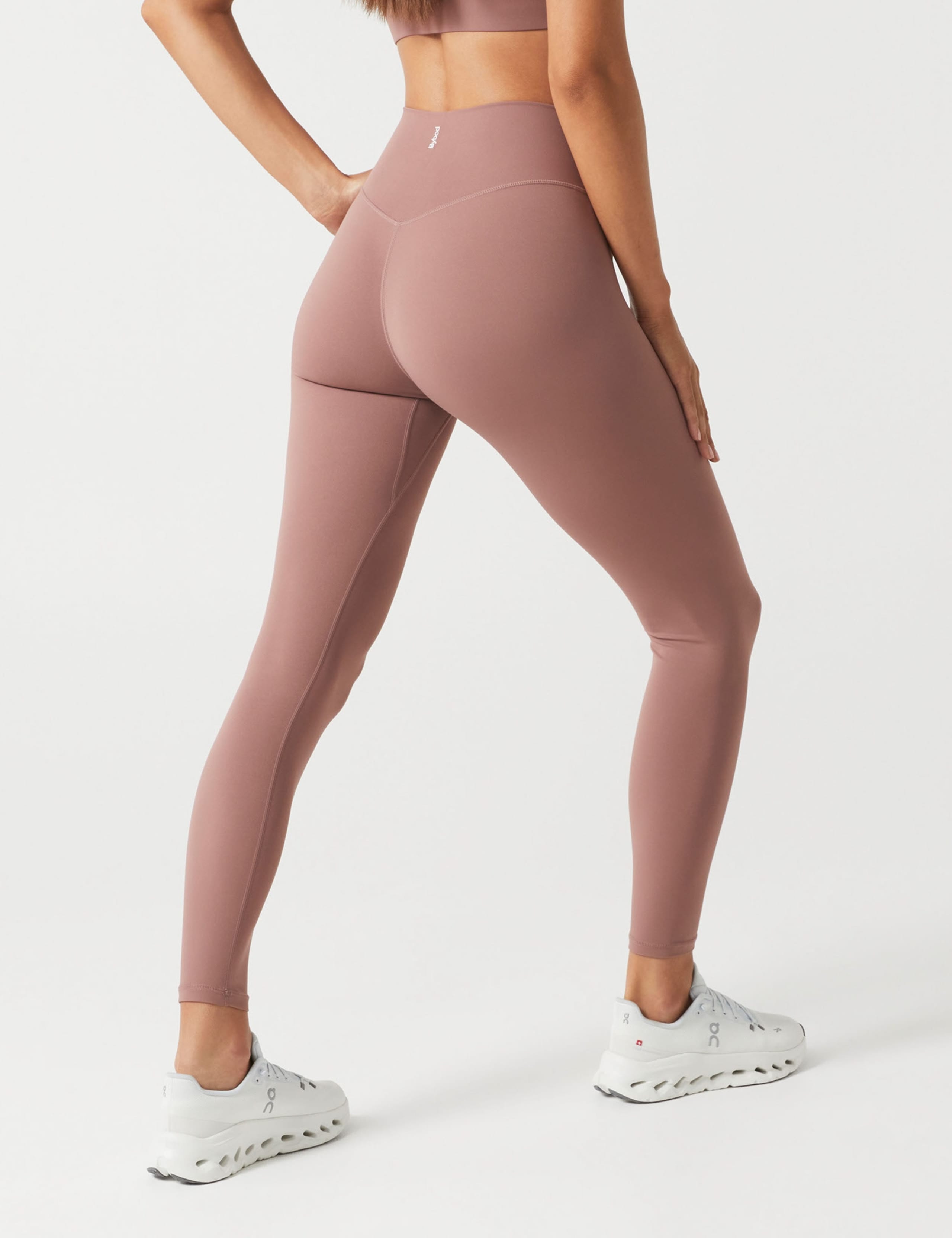 Chloe High Waisted Fitted Leggings 3 of 5