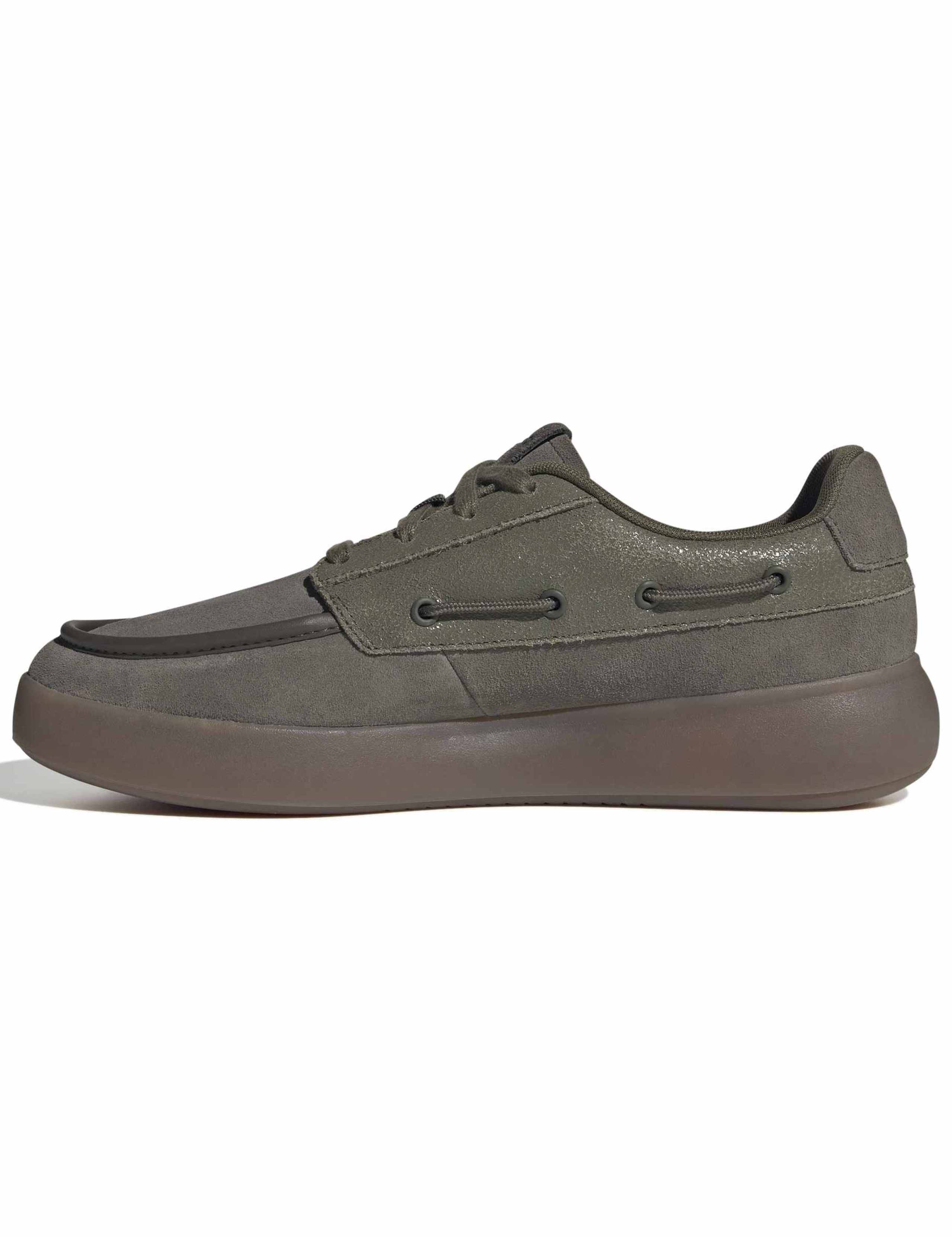 Barreda Decode Suede Trainers 6 of 8