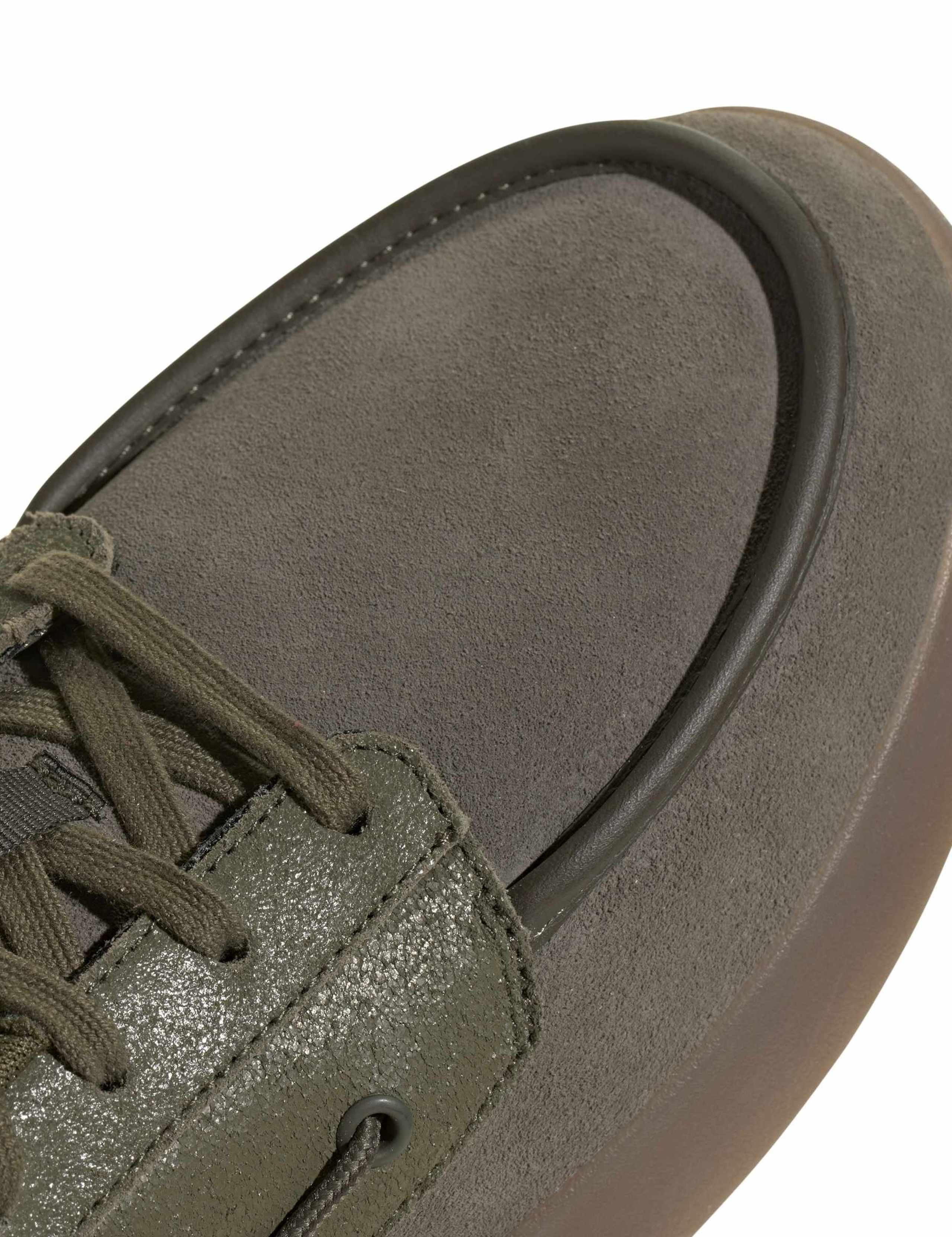 Barreda Decode Suede Trainers 7 of 8