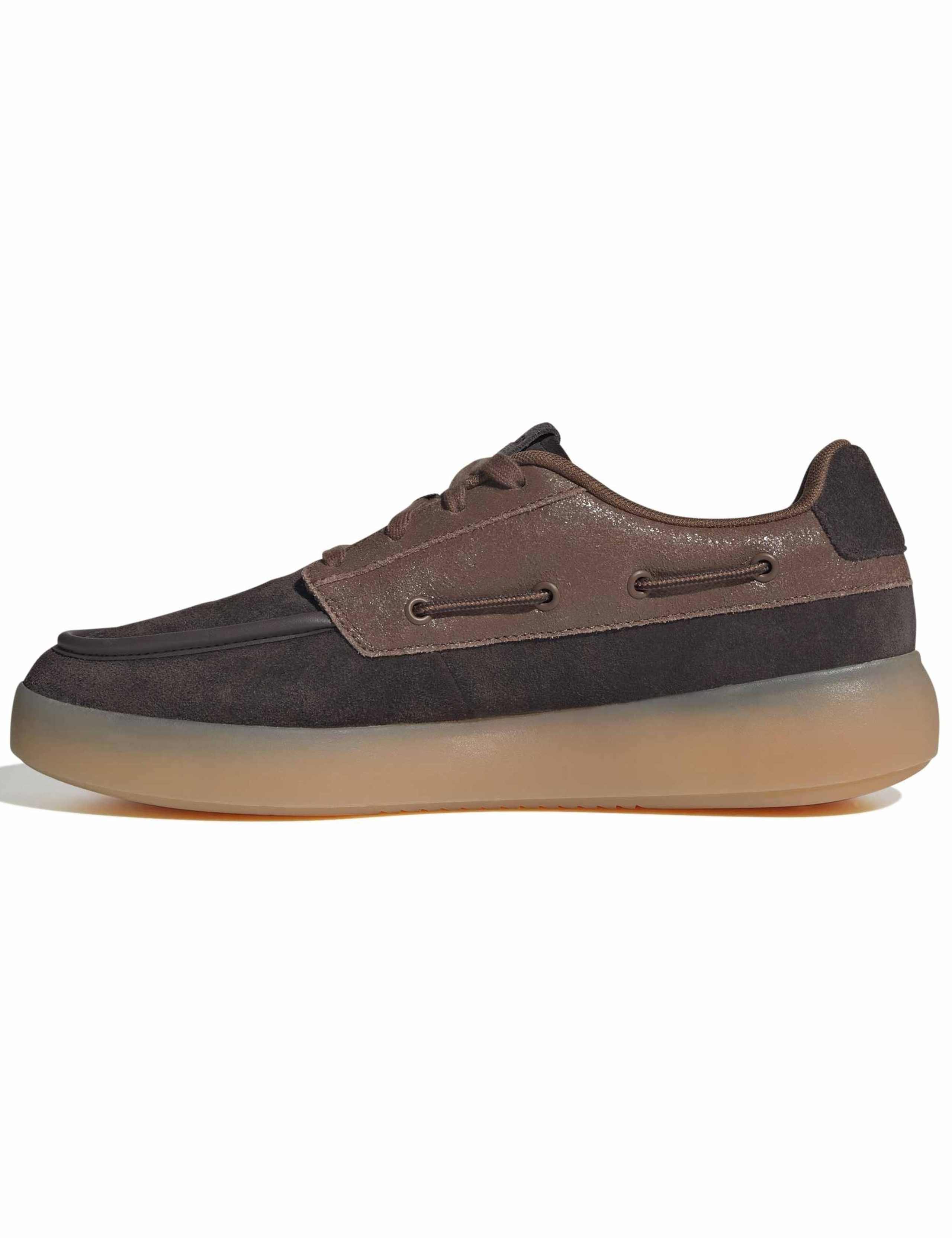 Barreda Decode Suede Trainers 6 of 8