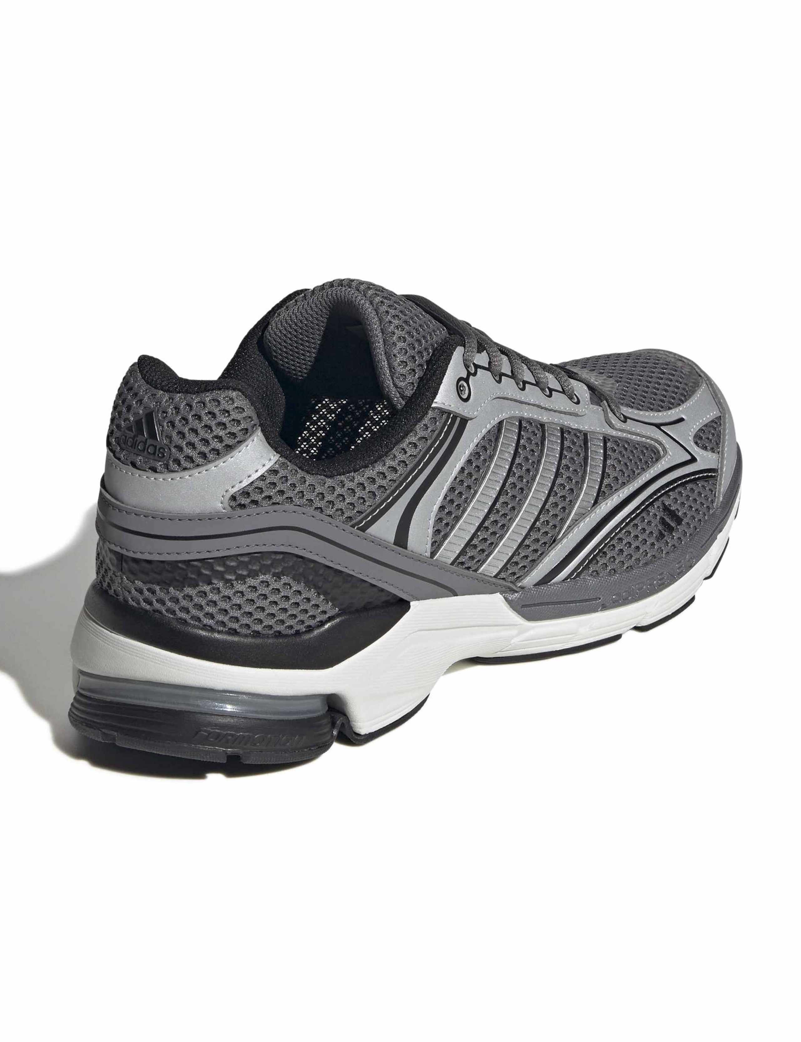 Spiritain 2000 Sports Trainers 4 of 8