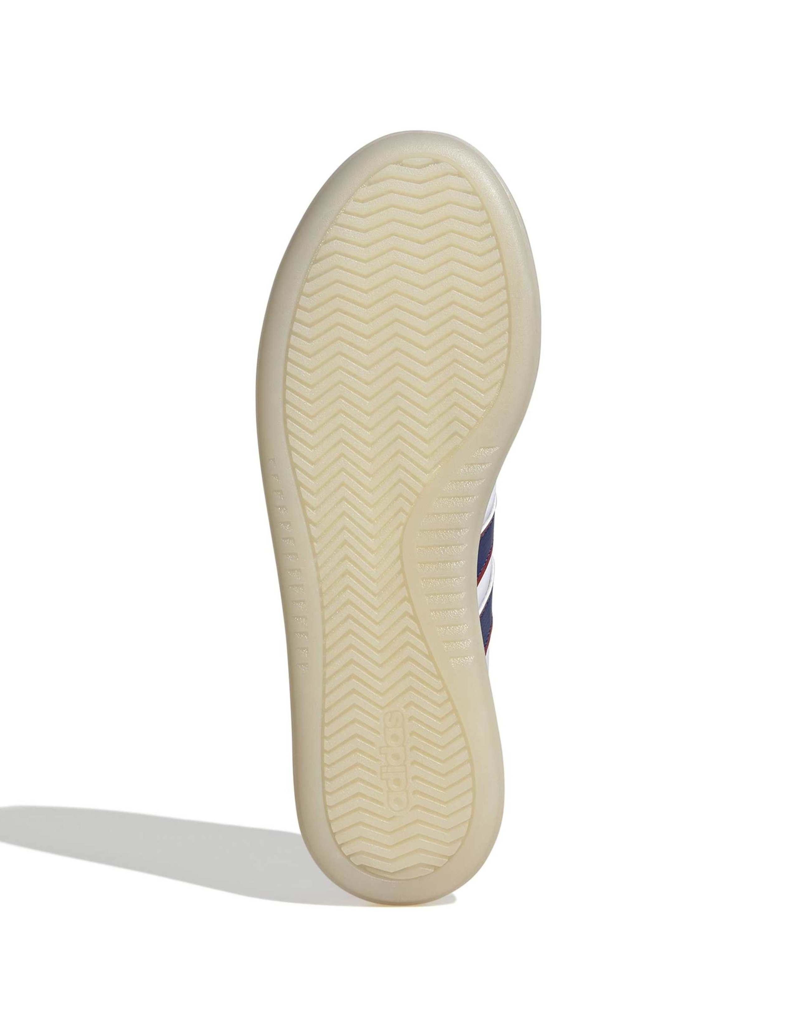 Barreda Decode Stripe Trainers 8 of 8