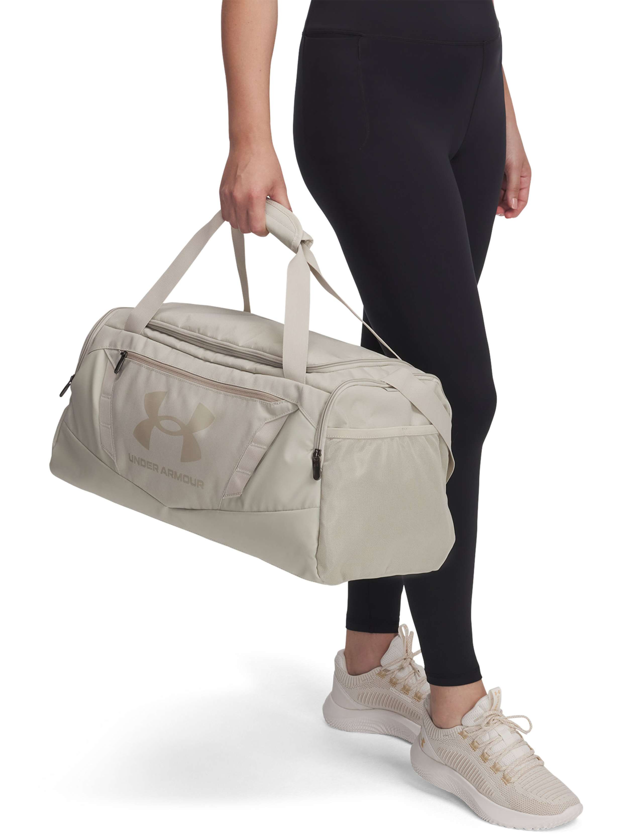 Undeniable 5.0 Sports Bag 2 of 4