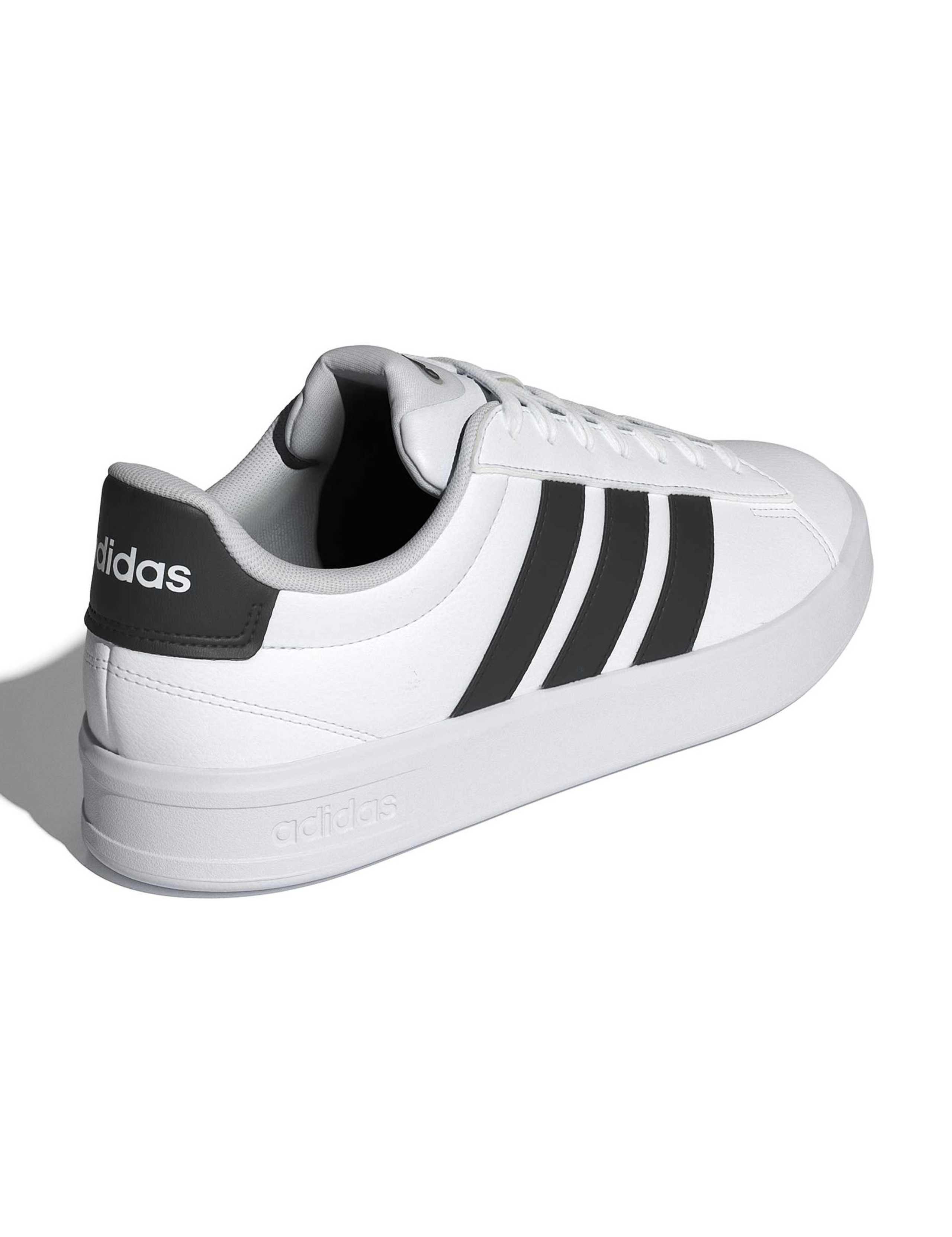 Grand Court 3.0 Stripe Trainers 4 of 8