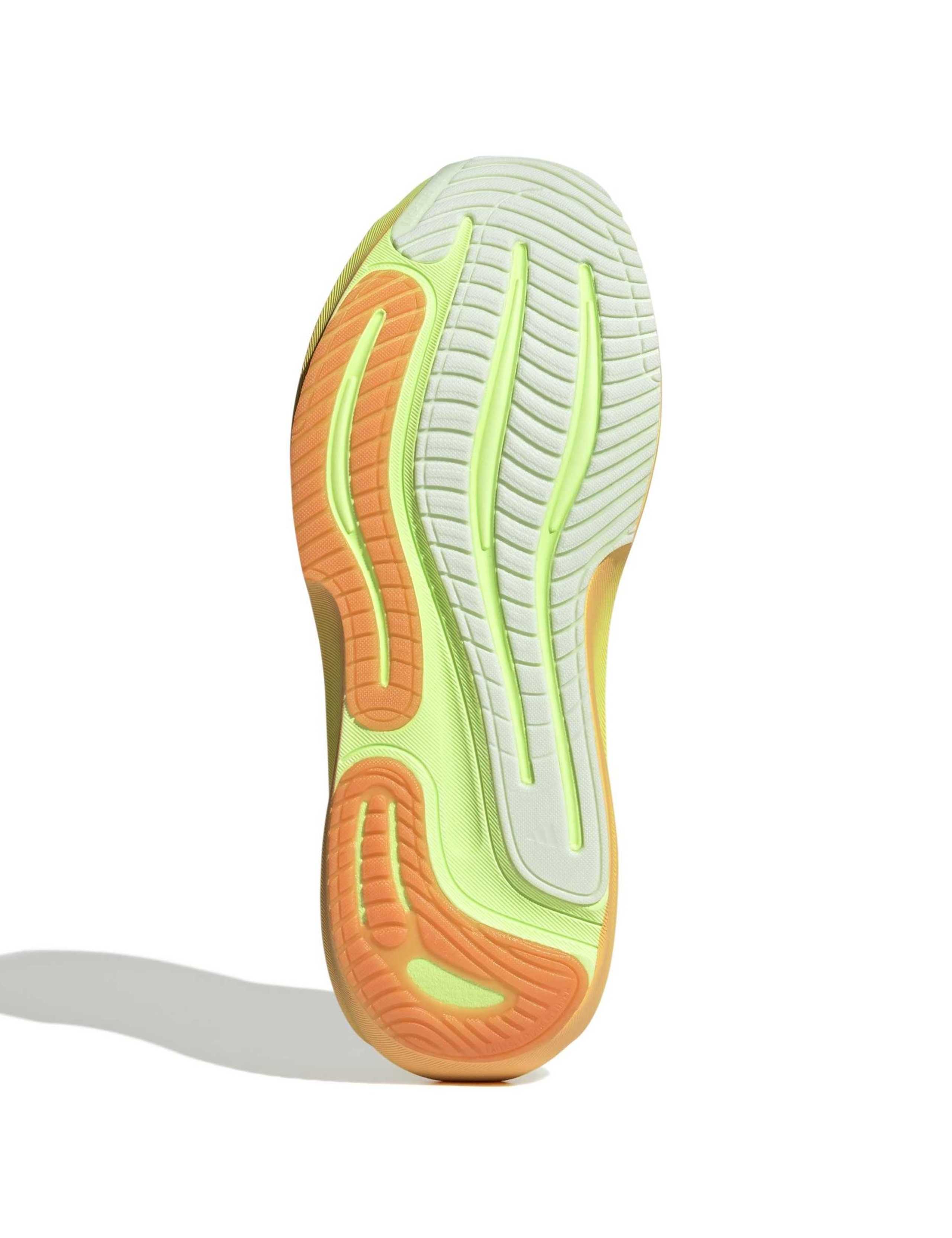 Supernova Rise 3 Trainers 8 of 8