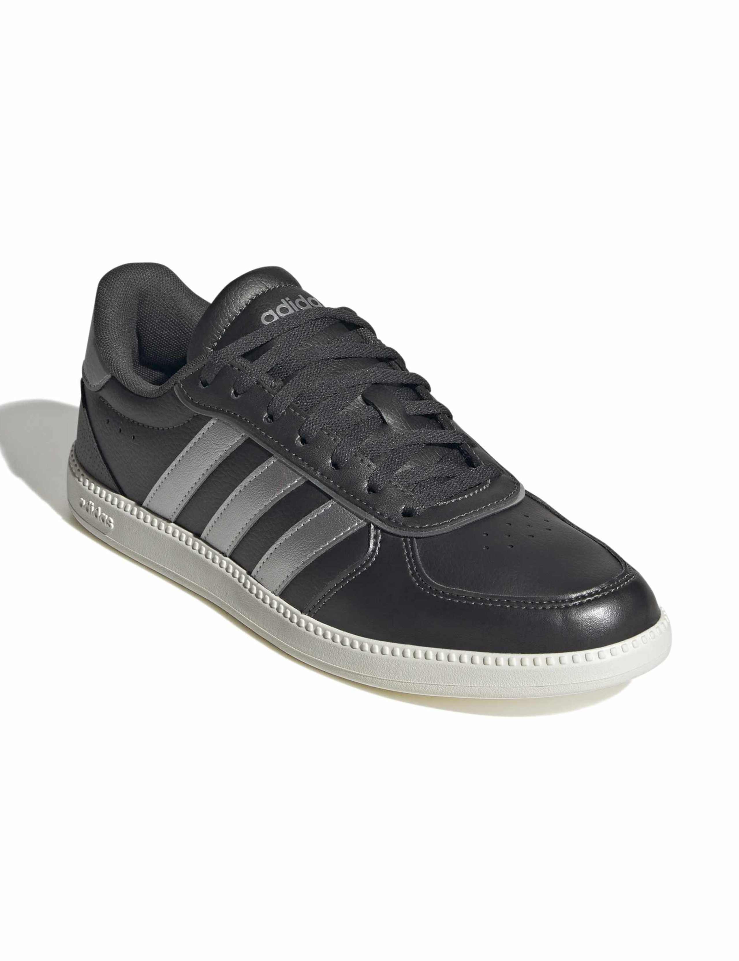 Breaknet Sleek Trainers 3 of 8