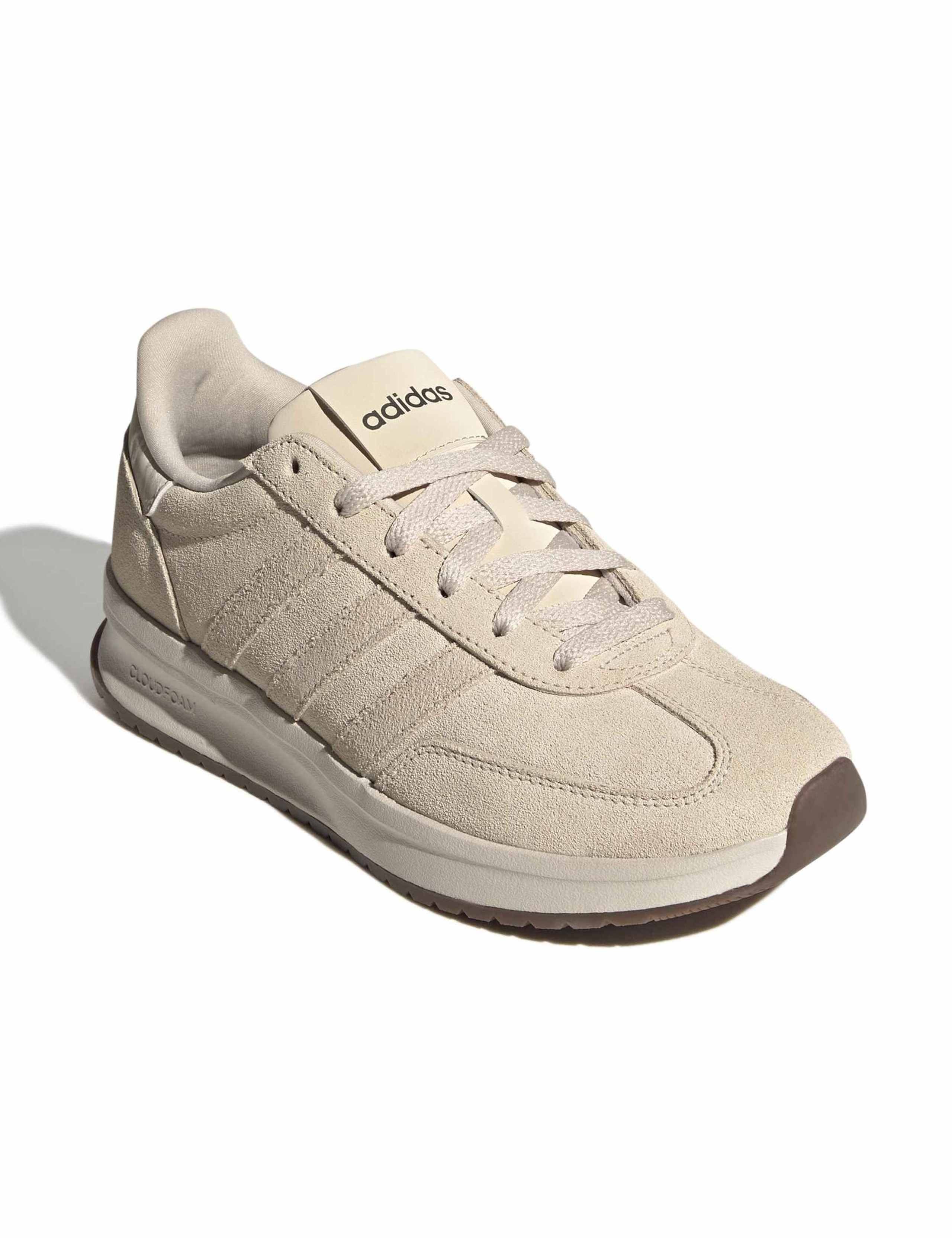 Run 70s 2.0 Suede Trainers 3 of 8