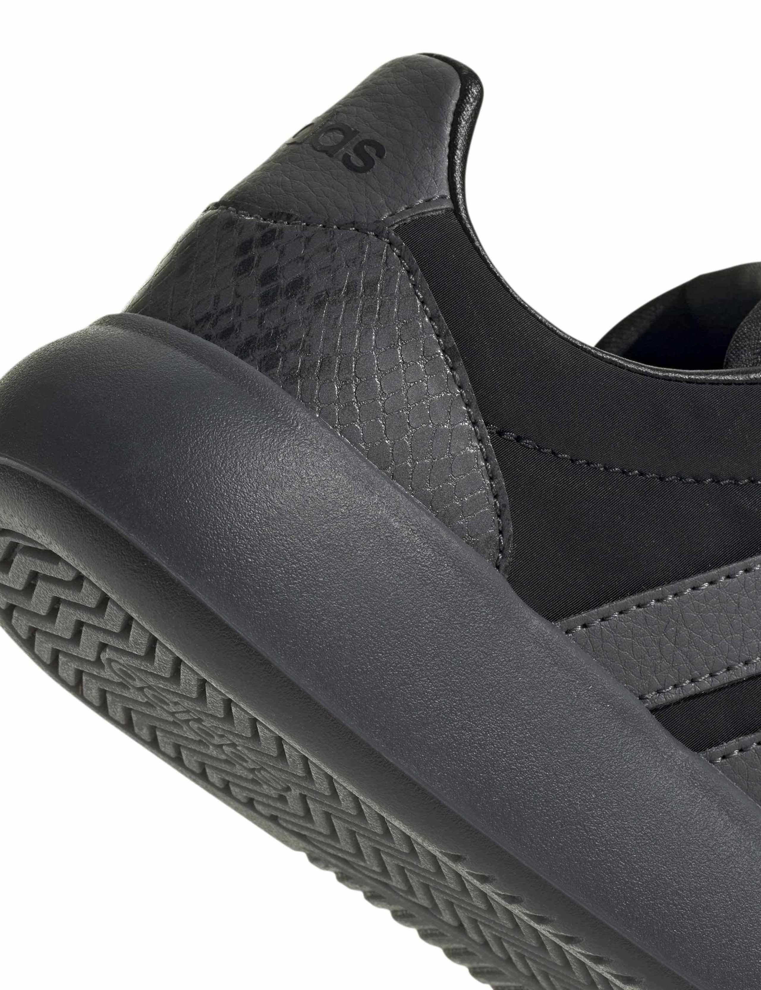 Barreda Decode Stripe Cupsole Trainers 6 of 8