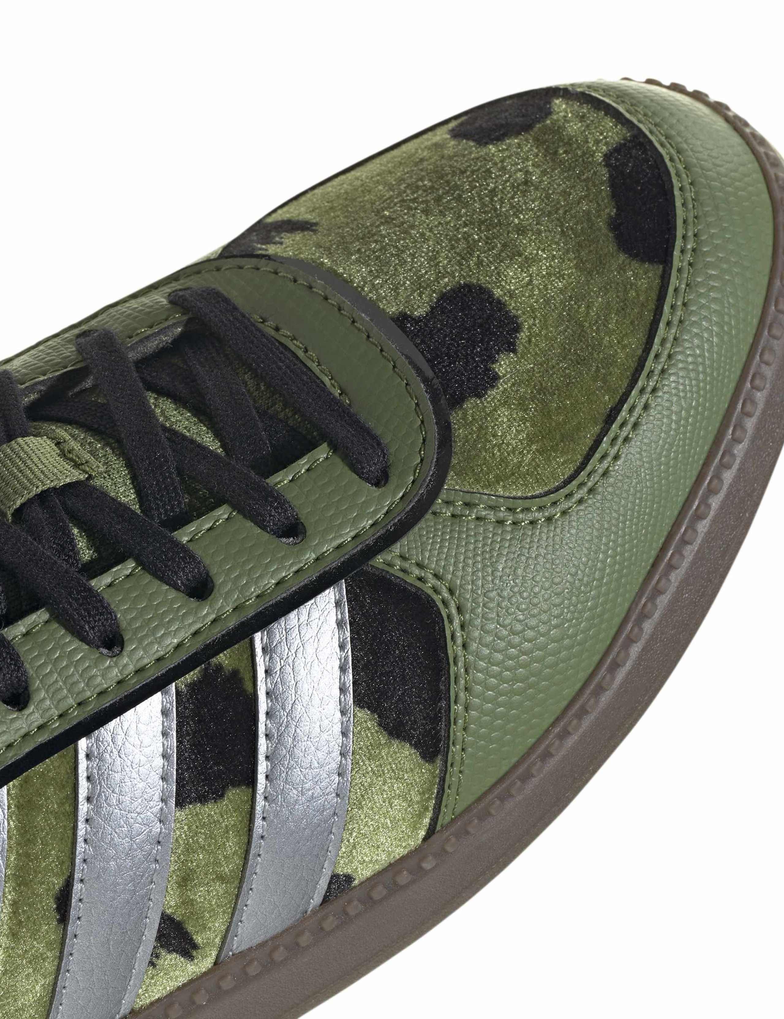 Breaknet Sleek Animal Print Trainers 5 of 8