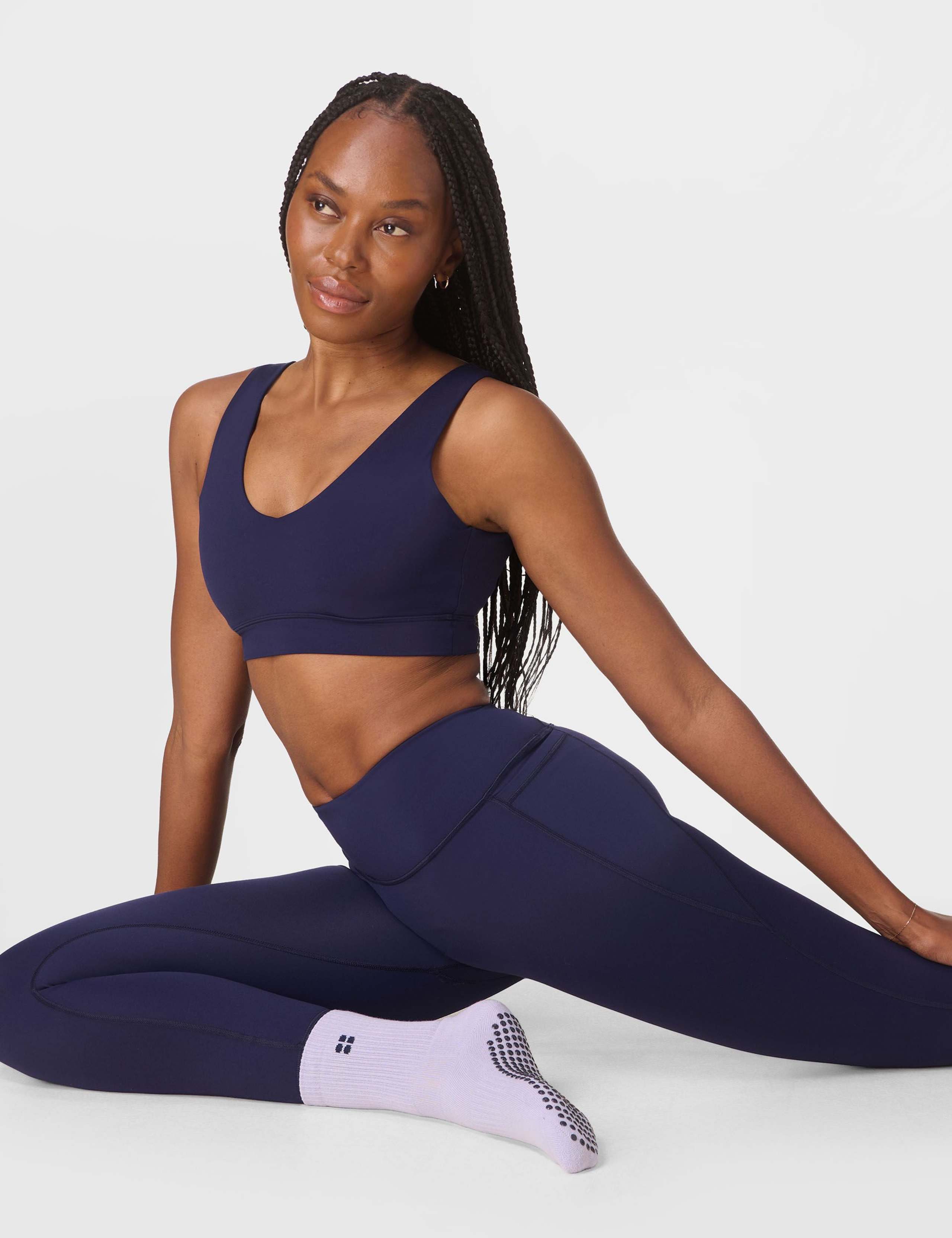 Ultimate Studio High Waisted 7/8 Leggings 4 of 7