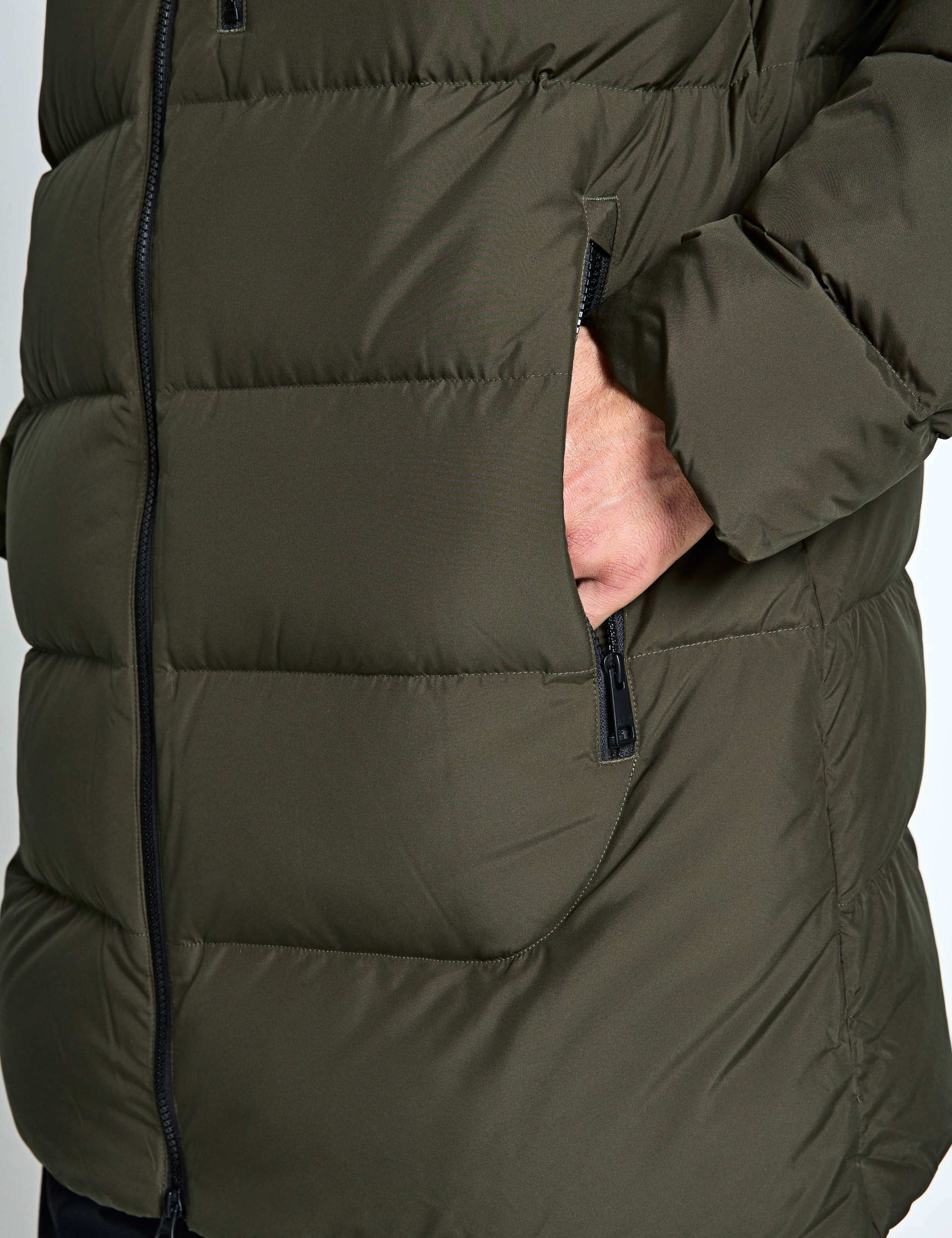 Colonius Quilted Hooded Puffer Jacket 6 of 6