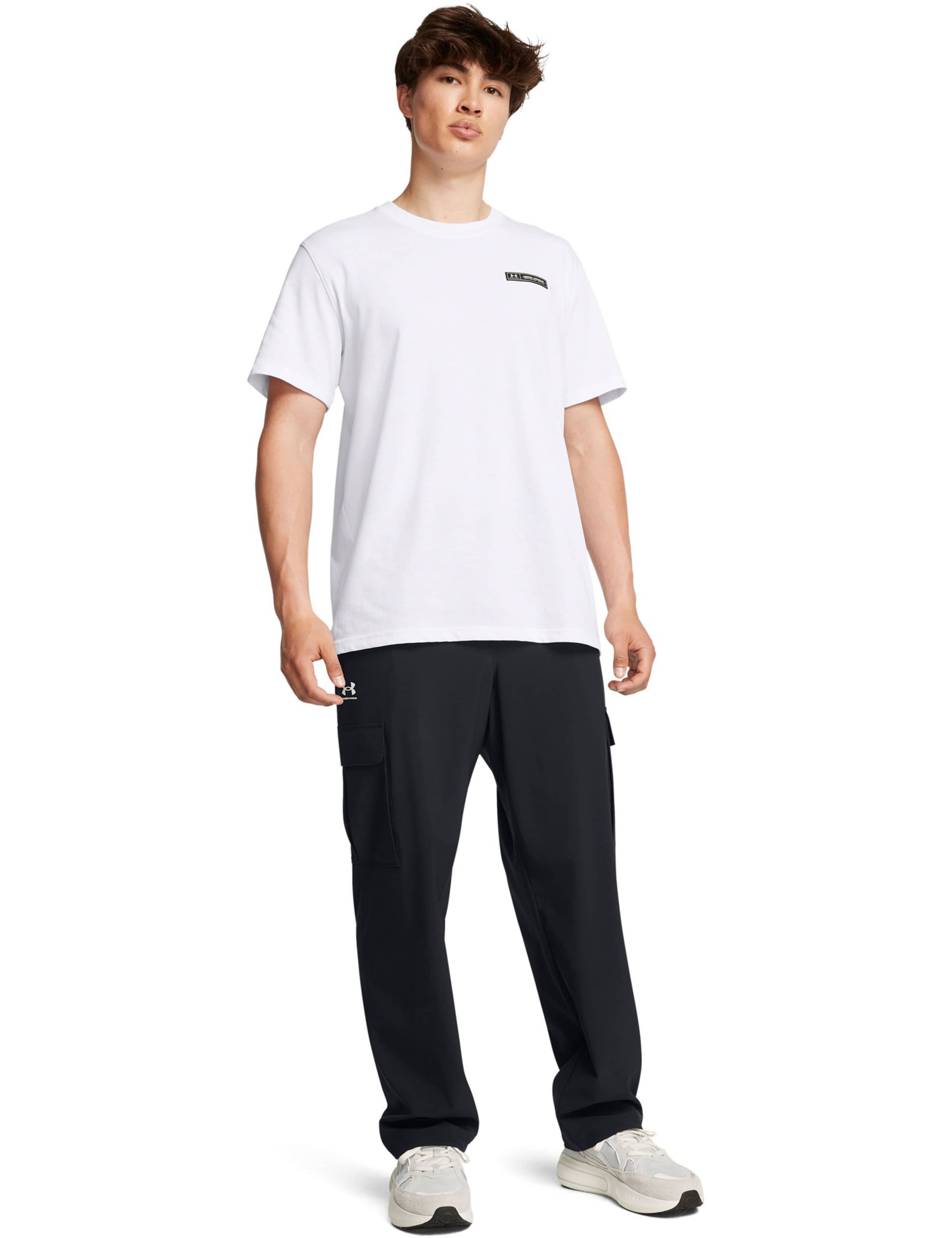 Vibe Woven Cargo Joggers 2 of 3