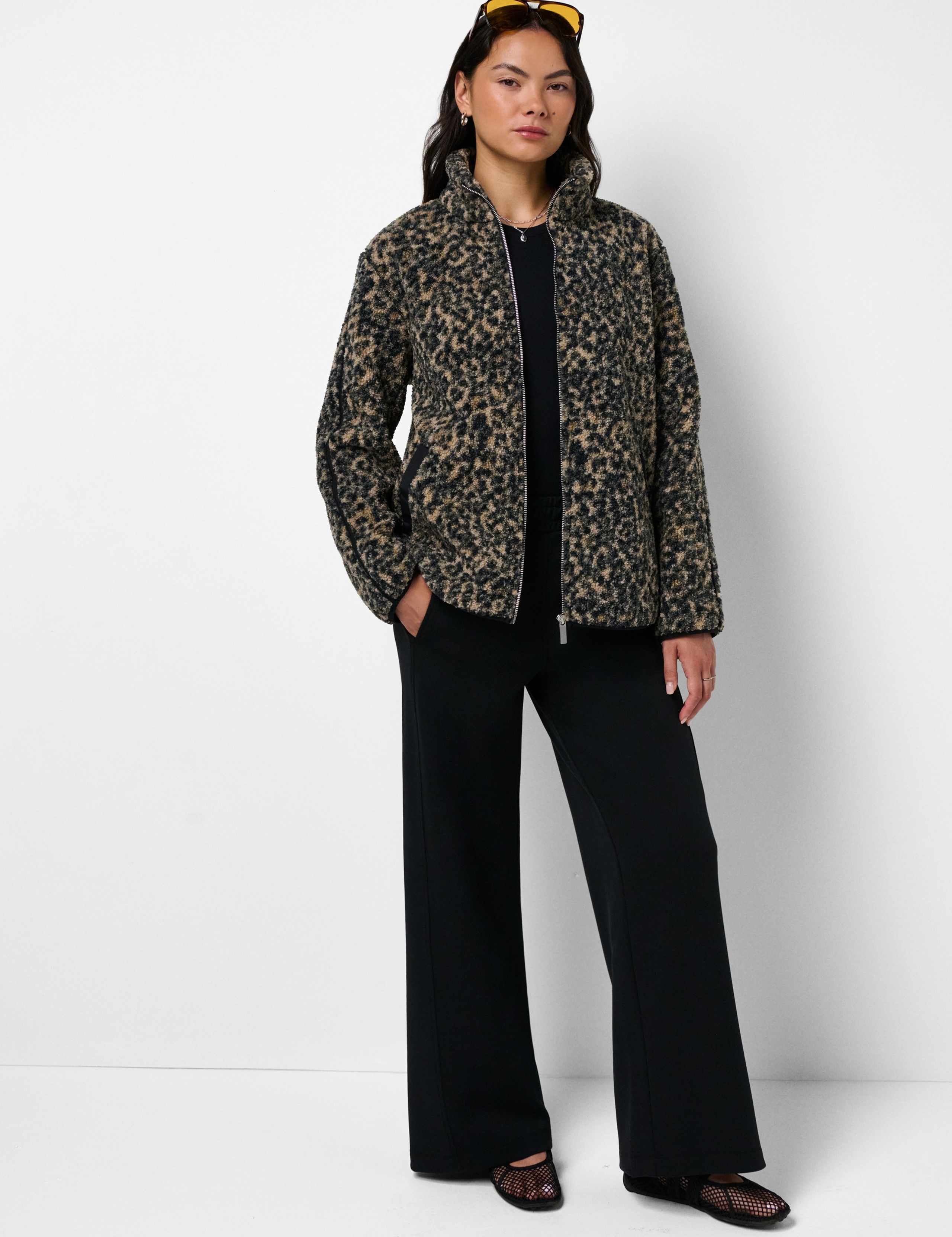 Fleece Printed Zip Up Jacket 3 of 8