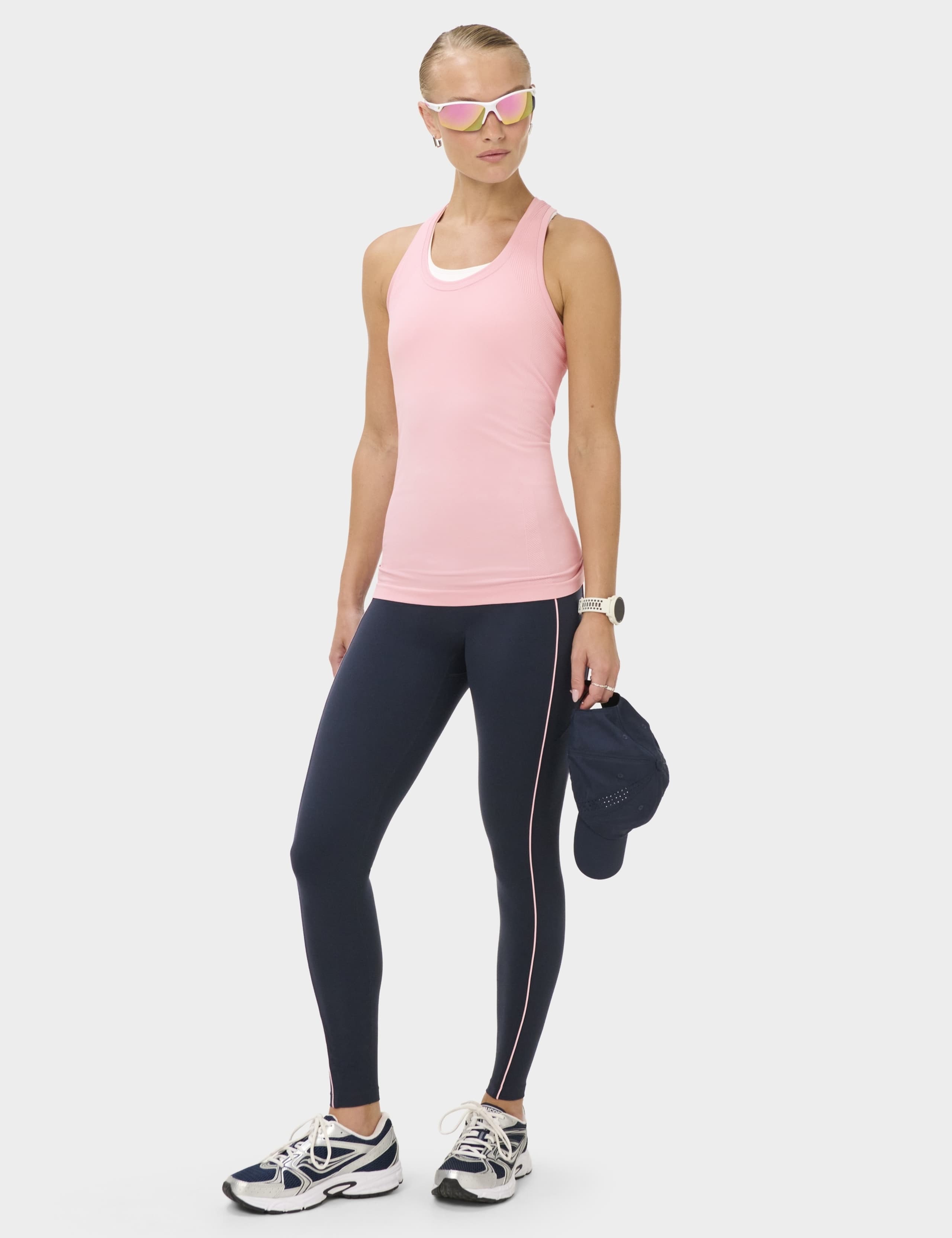 Athlete Seamless Gym Vest Top 3 of 7