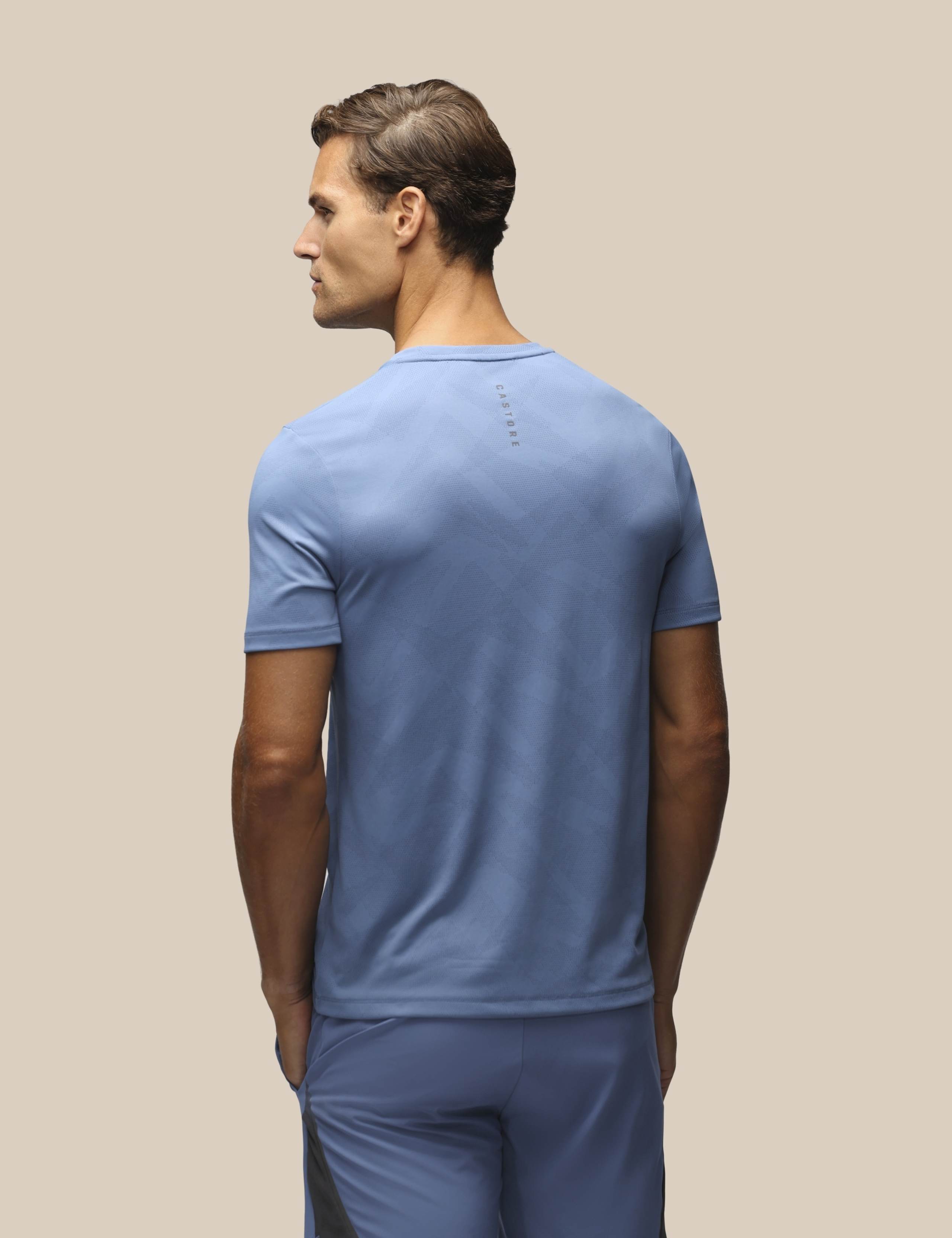 Apex Reflective Running T-Shirt 3 of 6