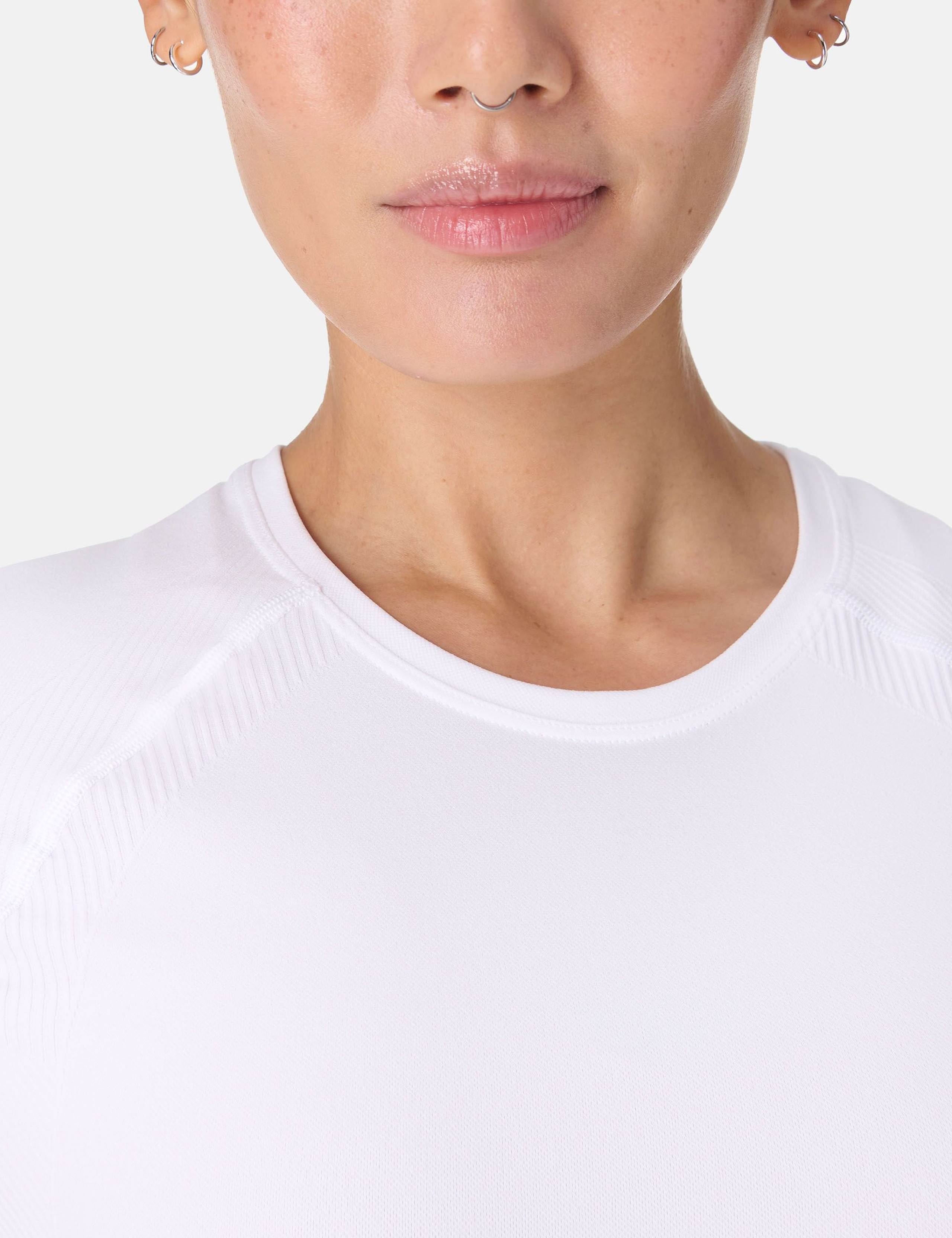 Athlete Crew Neck Seamless Crop T-Shirt 5 of 7