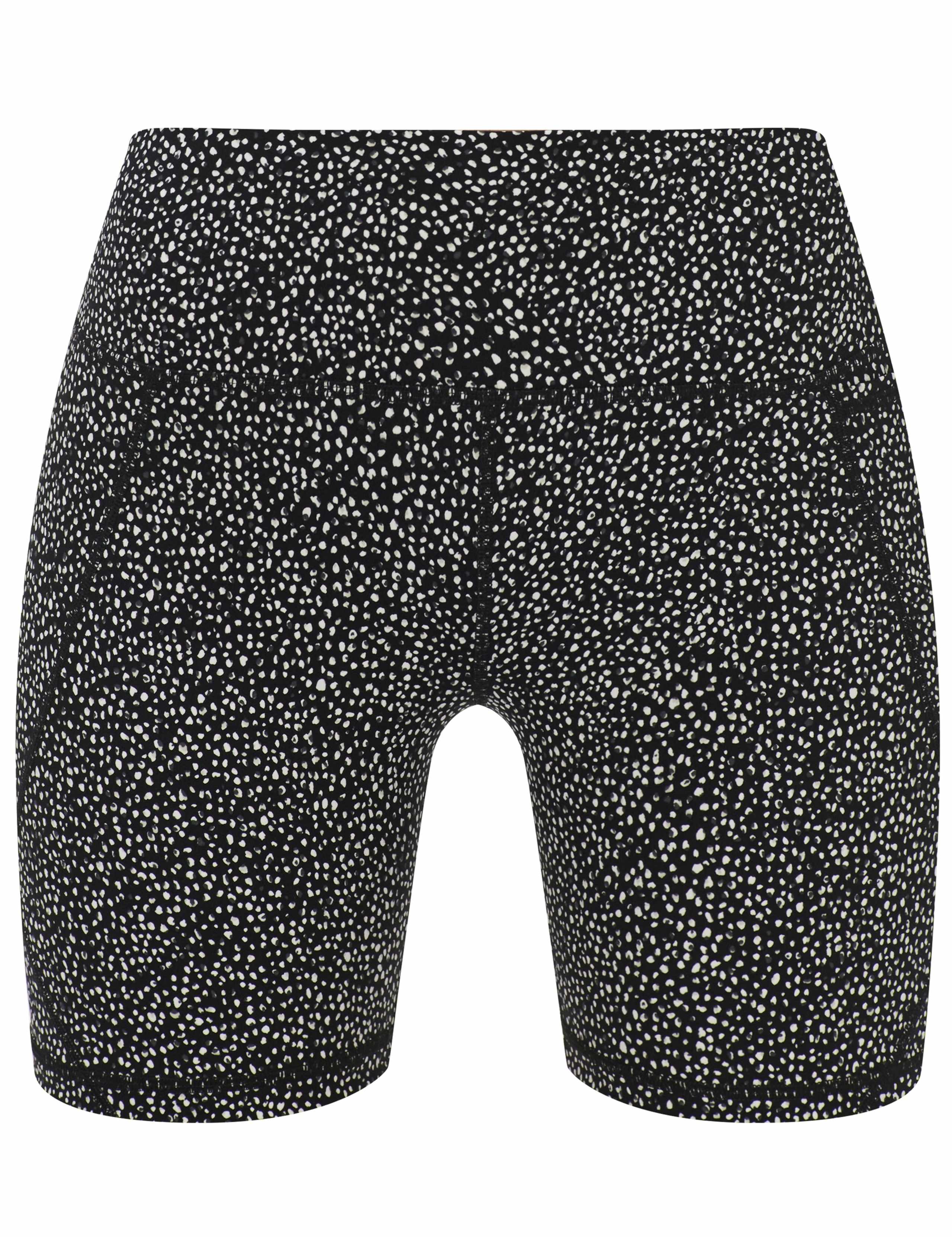 Power 6' Biker Shorts 2 of 9