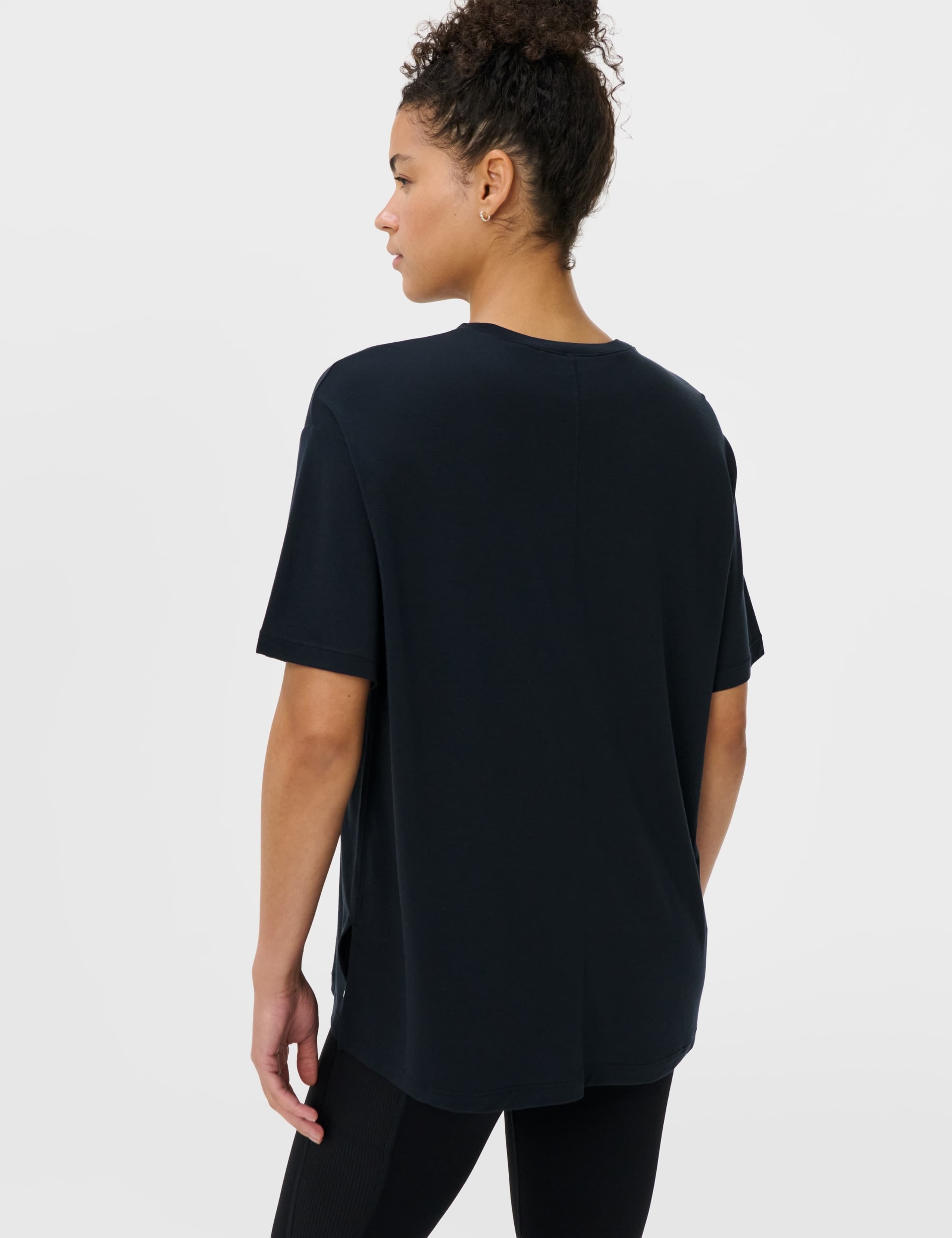 Soft Flow Studio Longline Tshirt 4 of 6