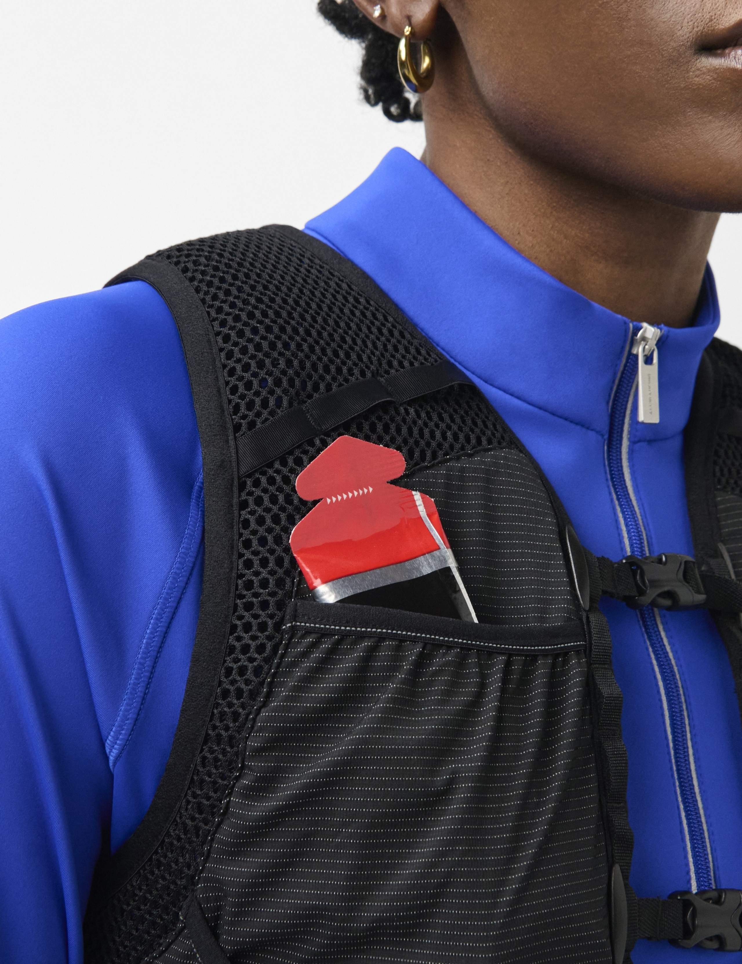 Runner's High 6 Pocket Running Vest 5 of 11