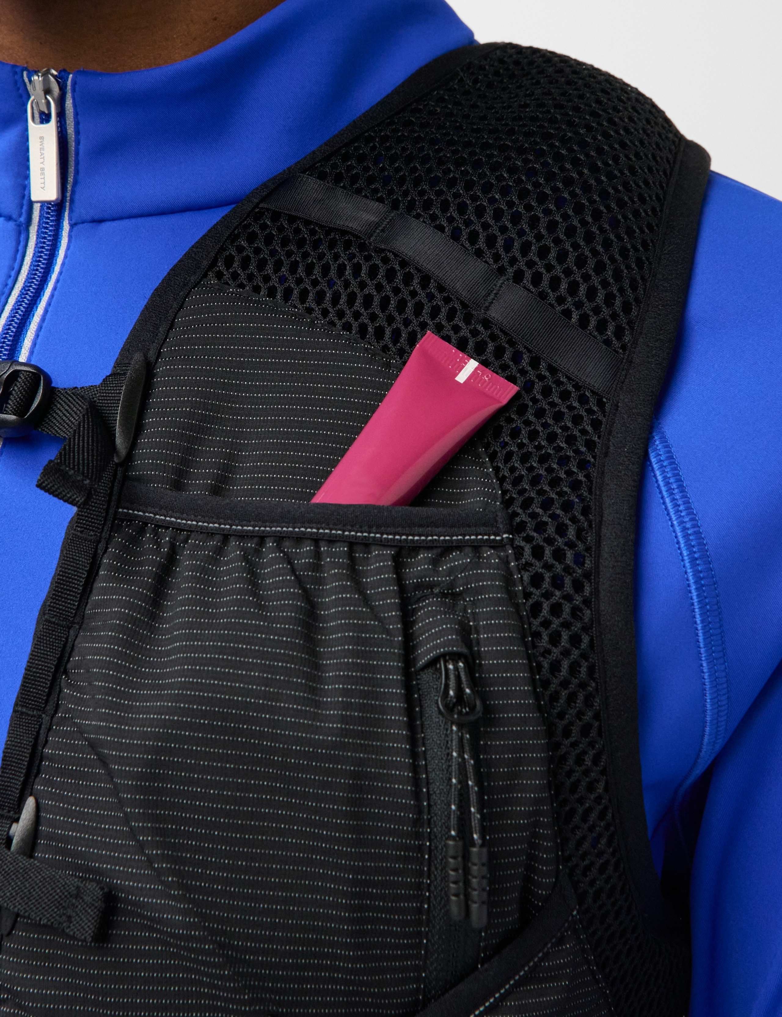 Runner's High 6 Pocket Running Vest 11 of 11