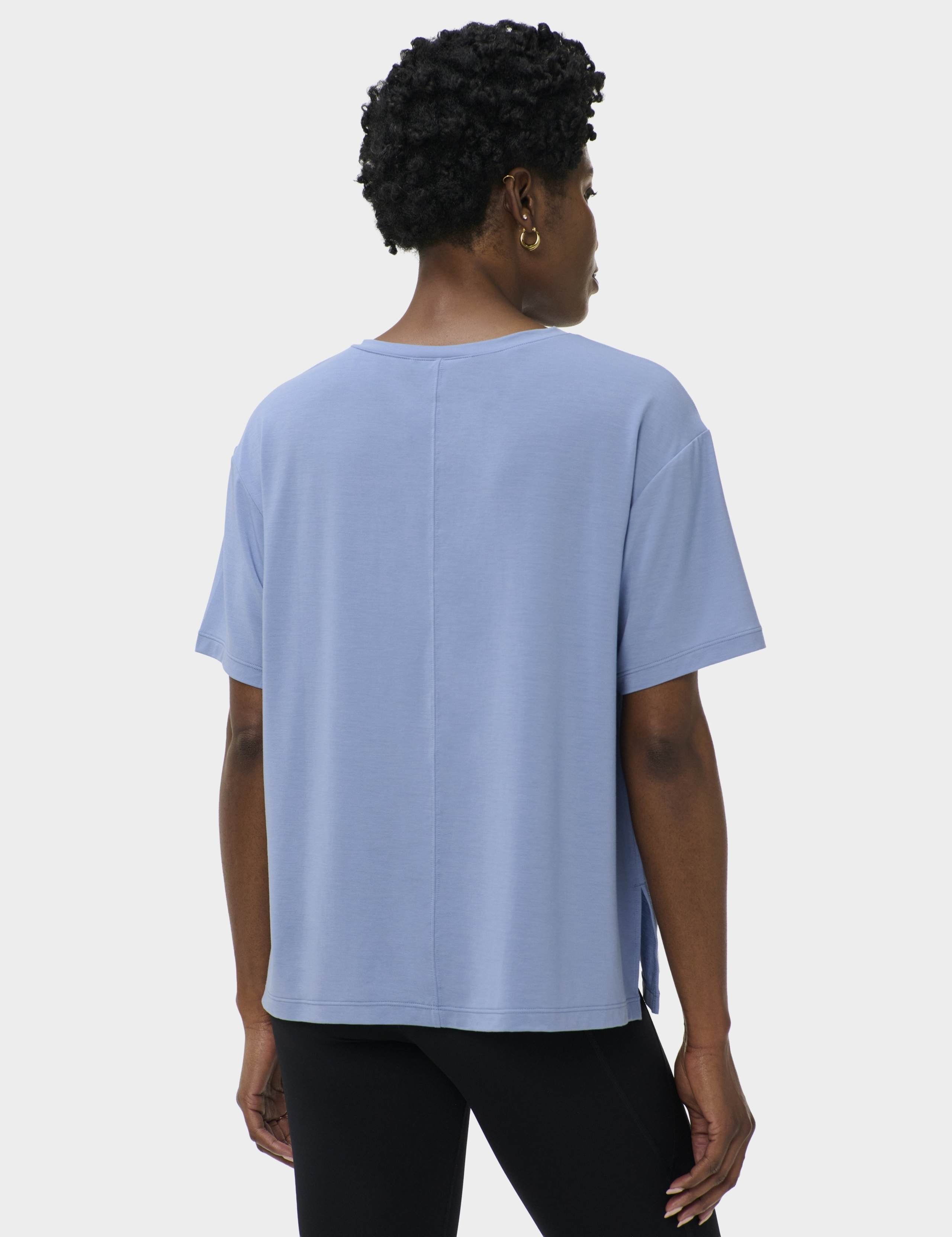 Soft Flow Studio V-Neck Relaxed T-Shirt 3 of 6